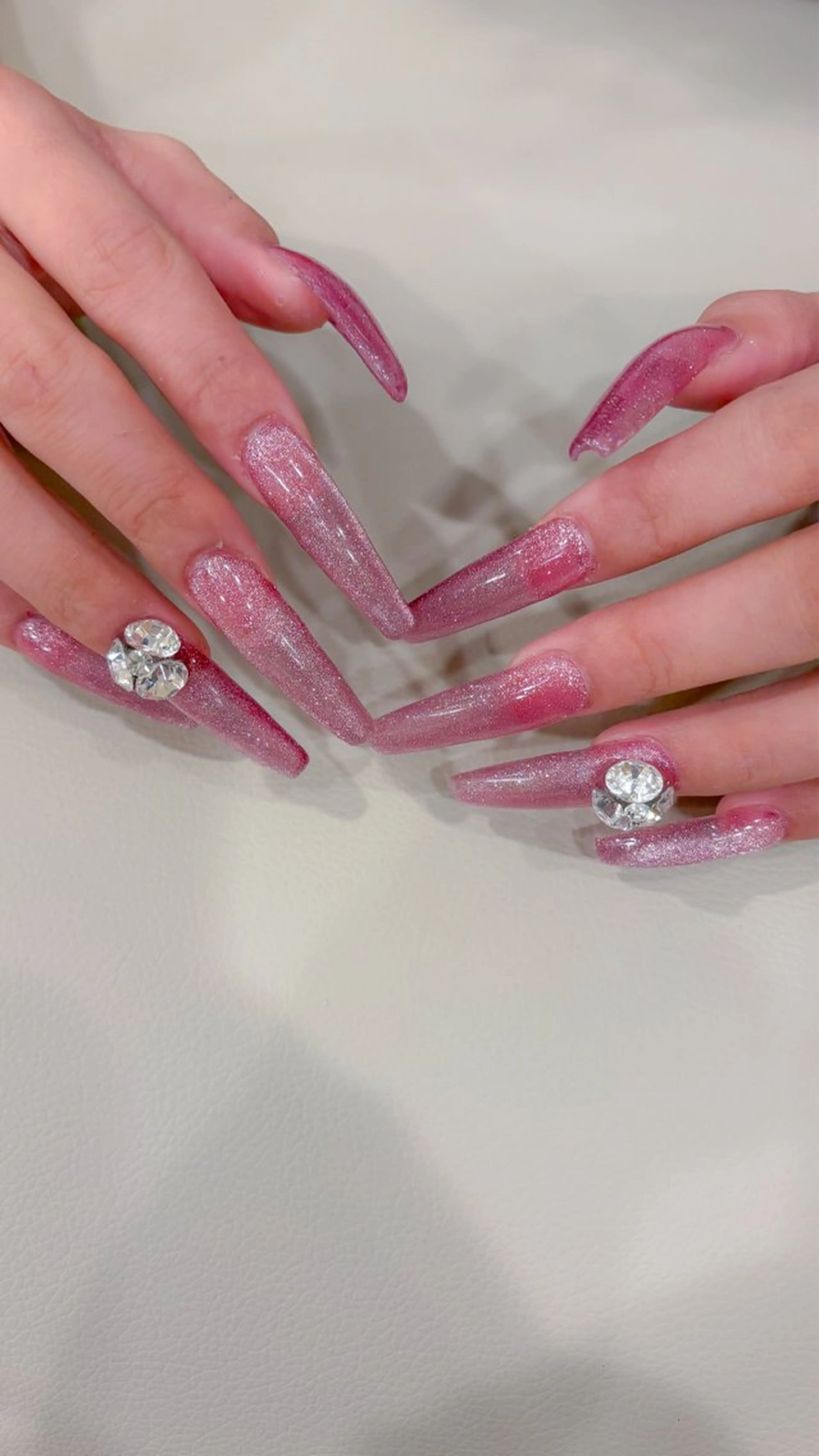 ネイル IROHA NAIL 真結子のネイルデザイン