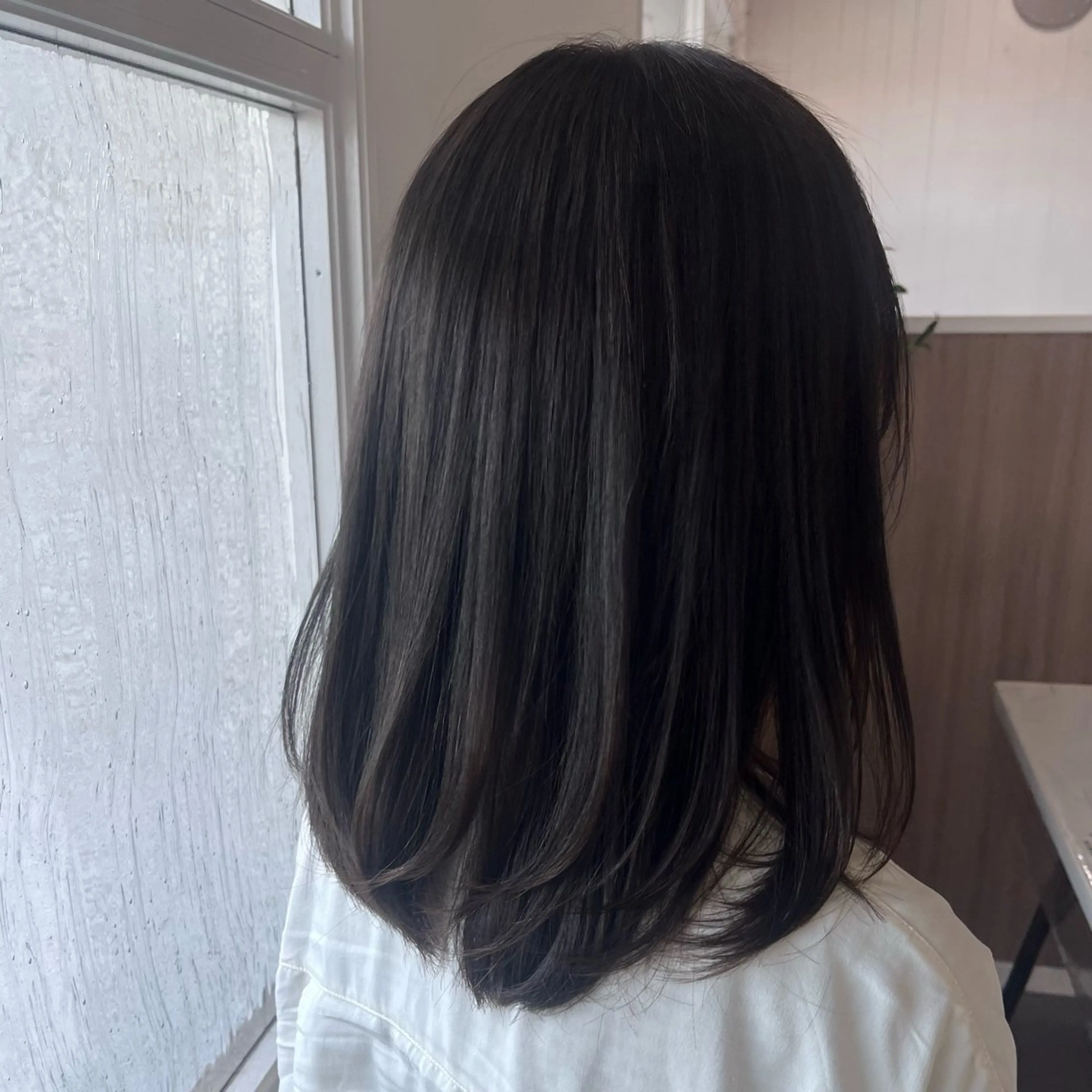 ミディアム レイヤーカット 光本 千紘のヘアスタイル