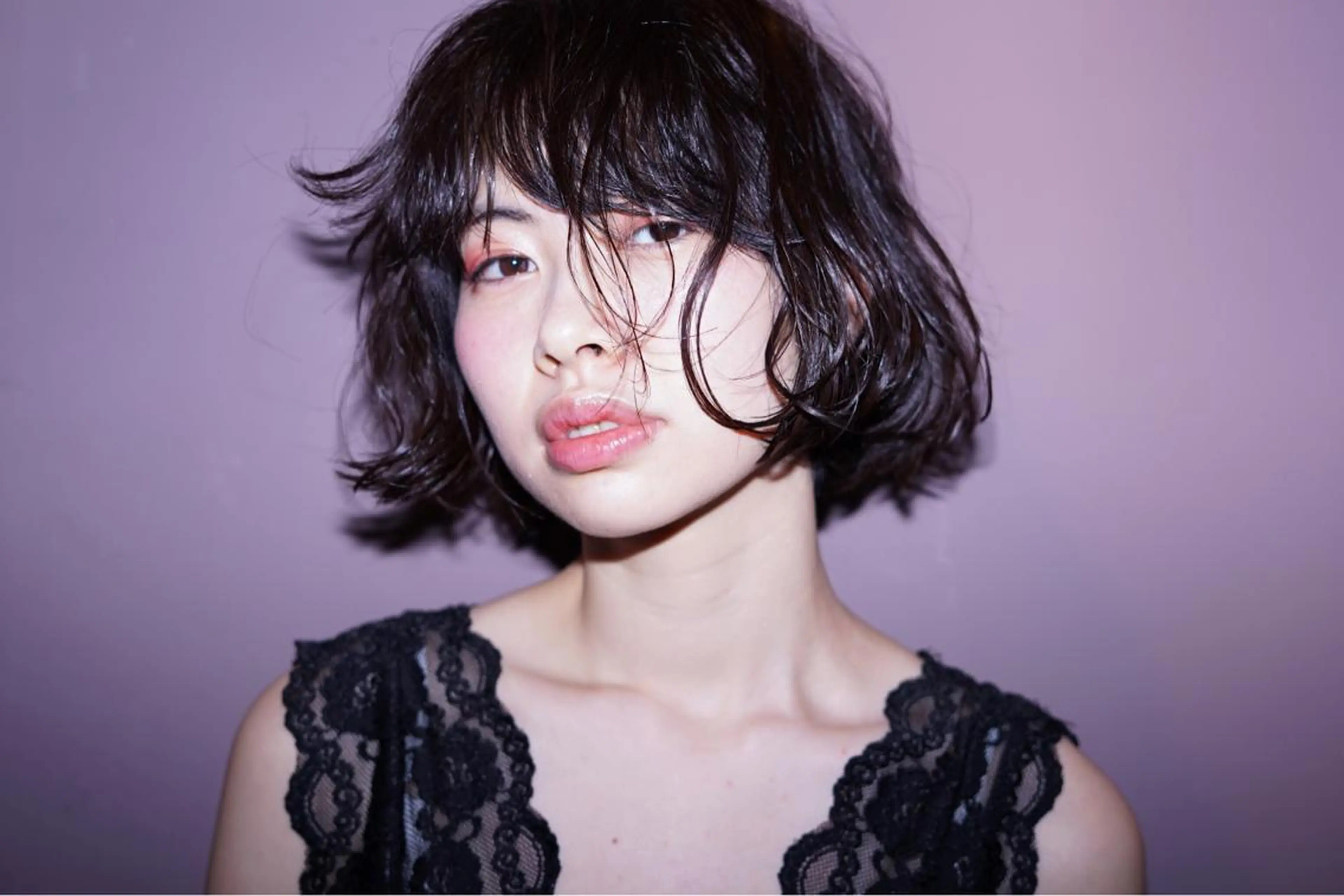 ショート カラー ラベンダーカラー 🪐脱白髪染め 🪐松尾菜々美のヘアスタイル