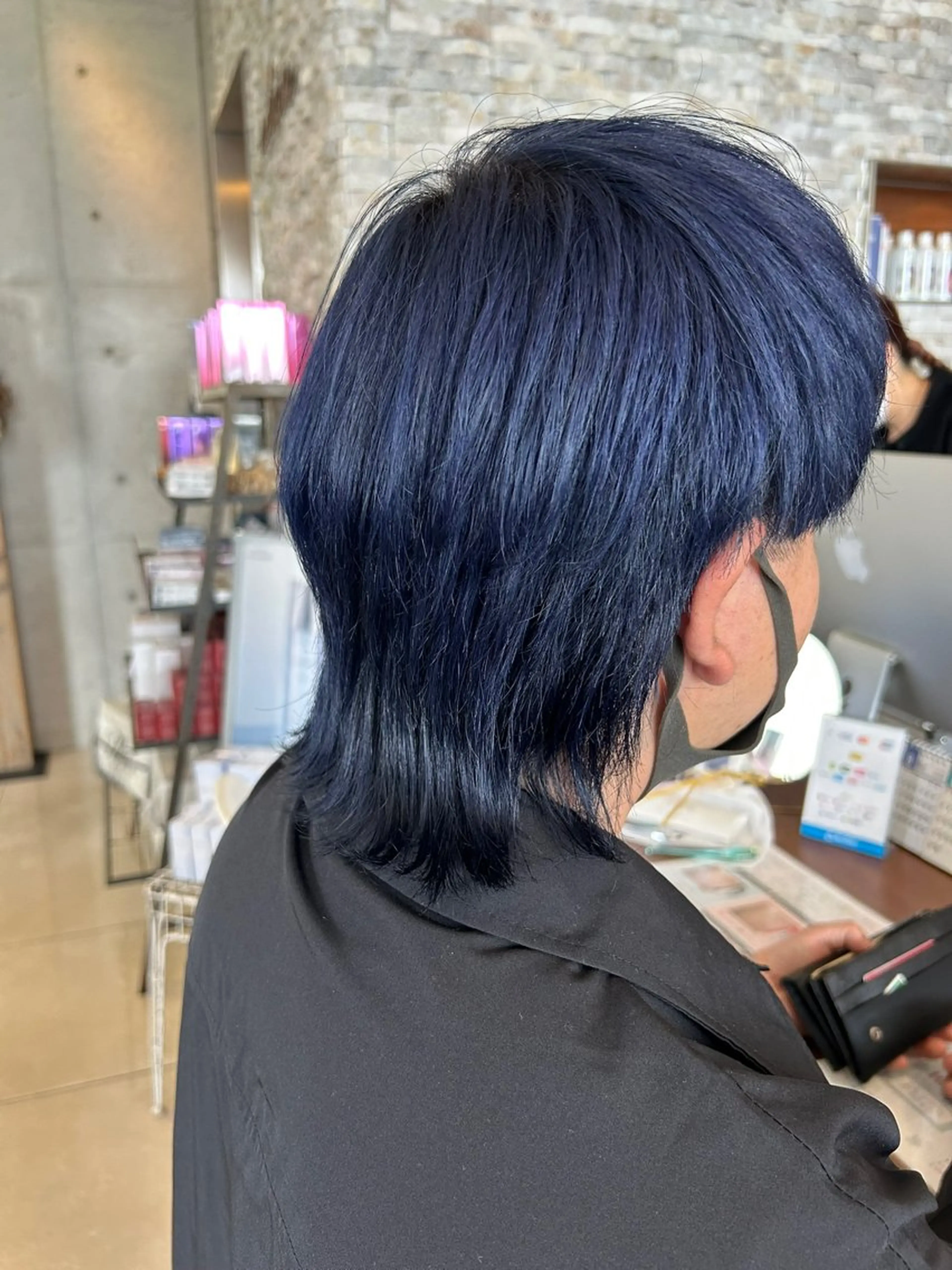 ショート カラー 丸山 莉世のヘアスタイル