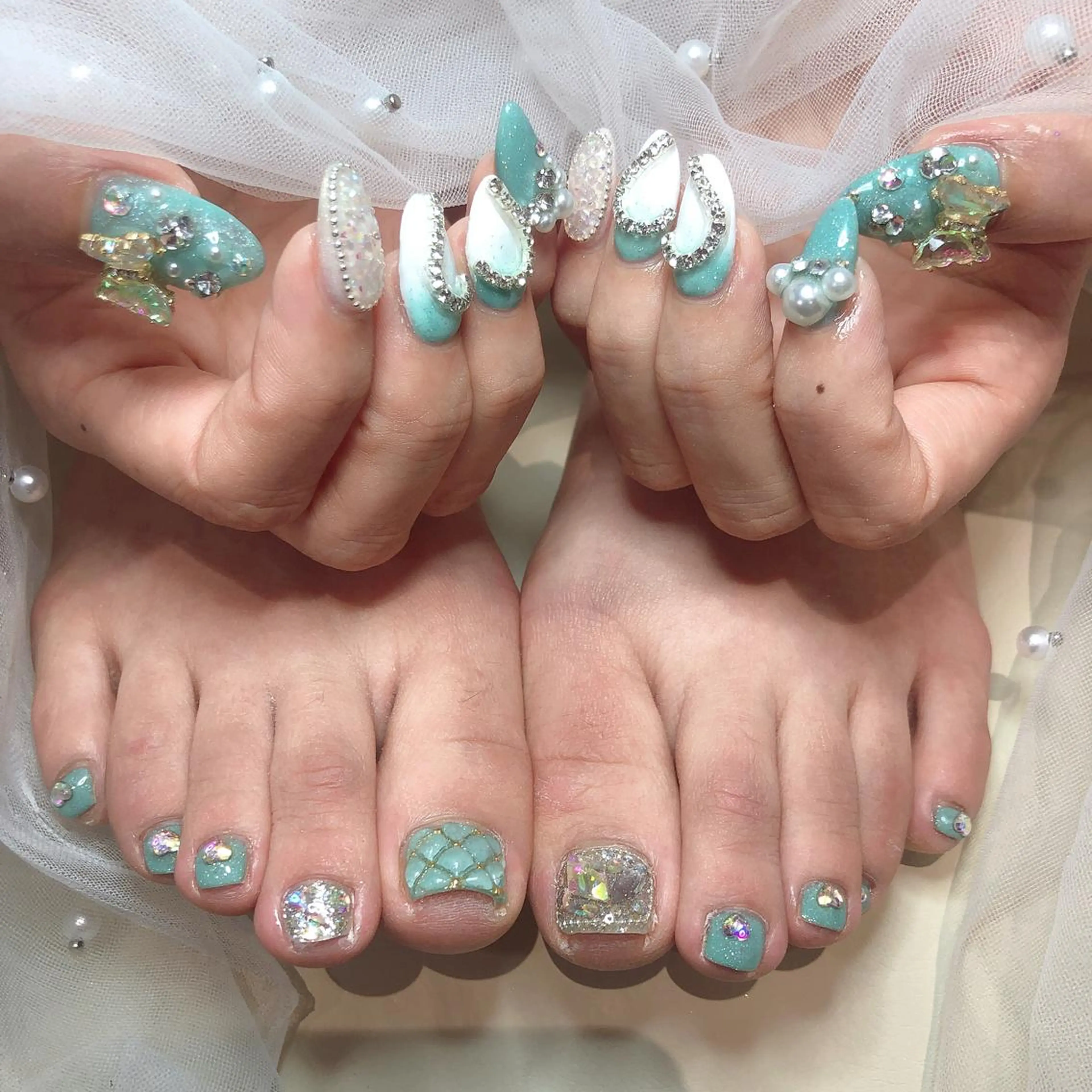 ネイル エンジェル ヒーリング 矢場町店のネイルデザイン