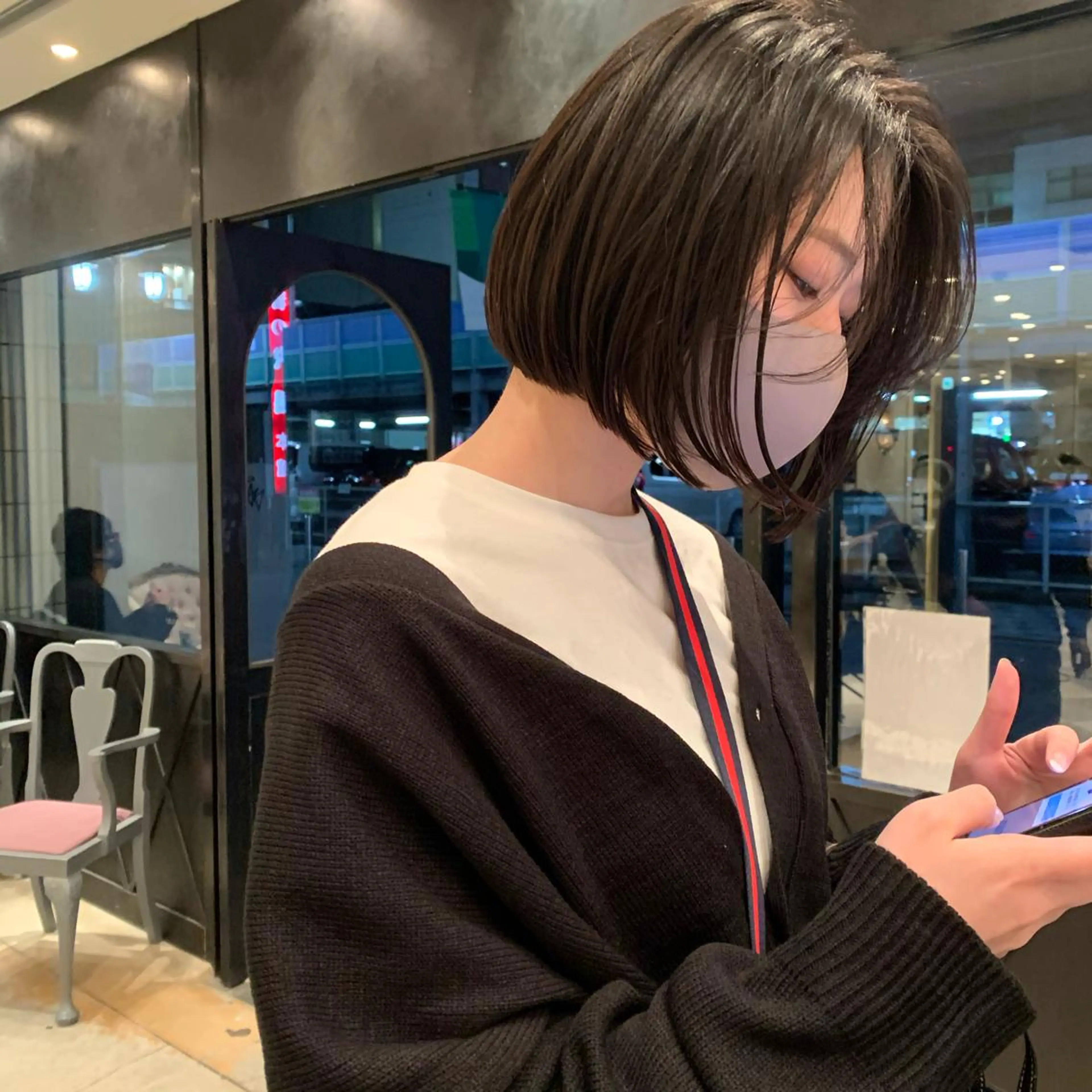 ショート SAKINO. ベージュカラーのヘアスタイル