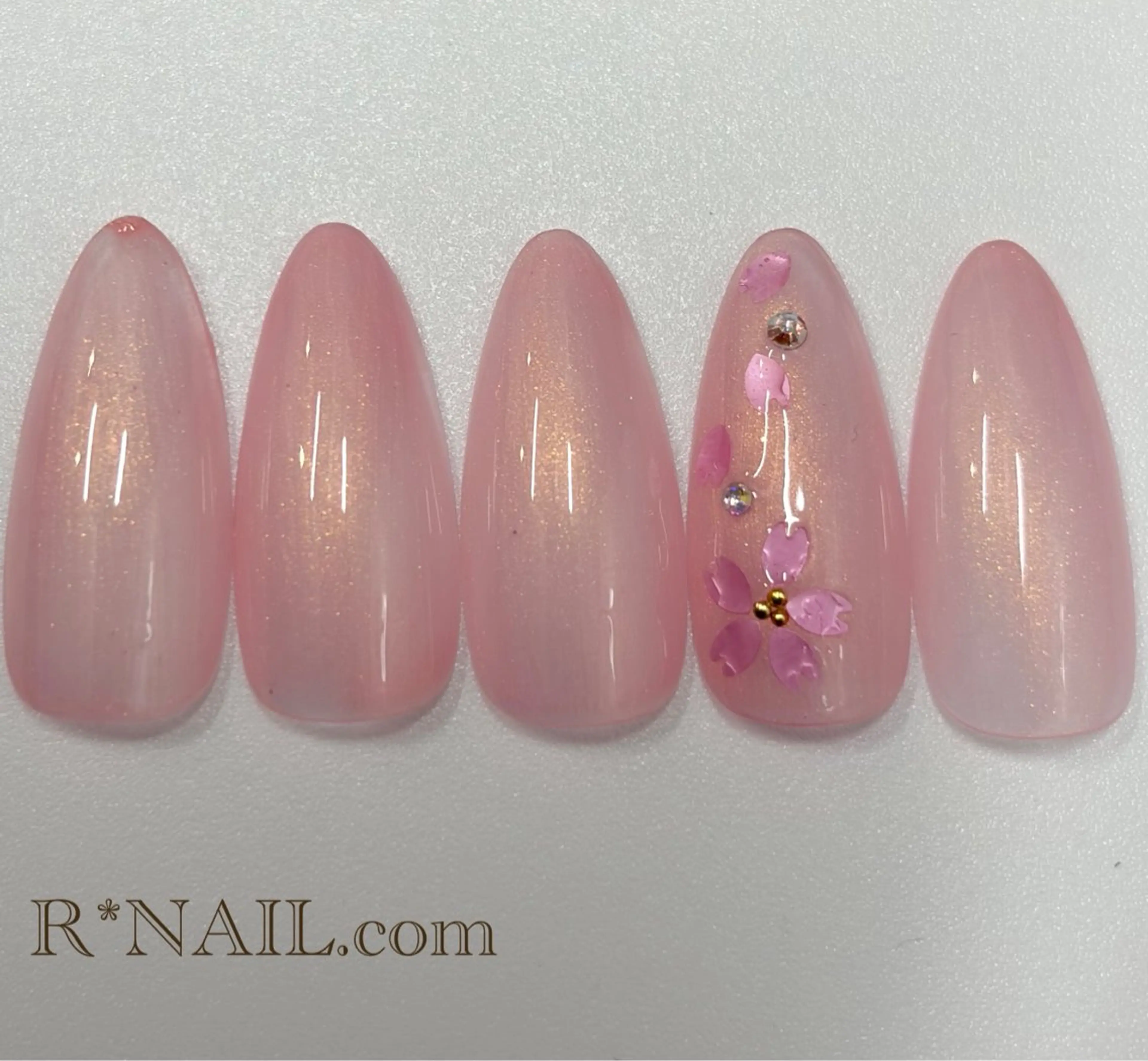 ネイル ハンドネイル R*NAIL .comのネイルデザイン