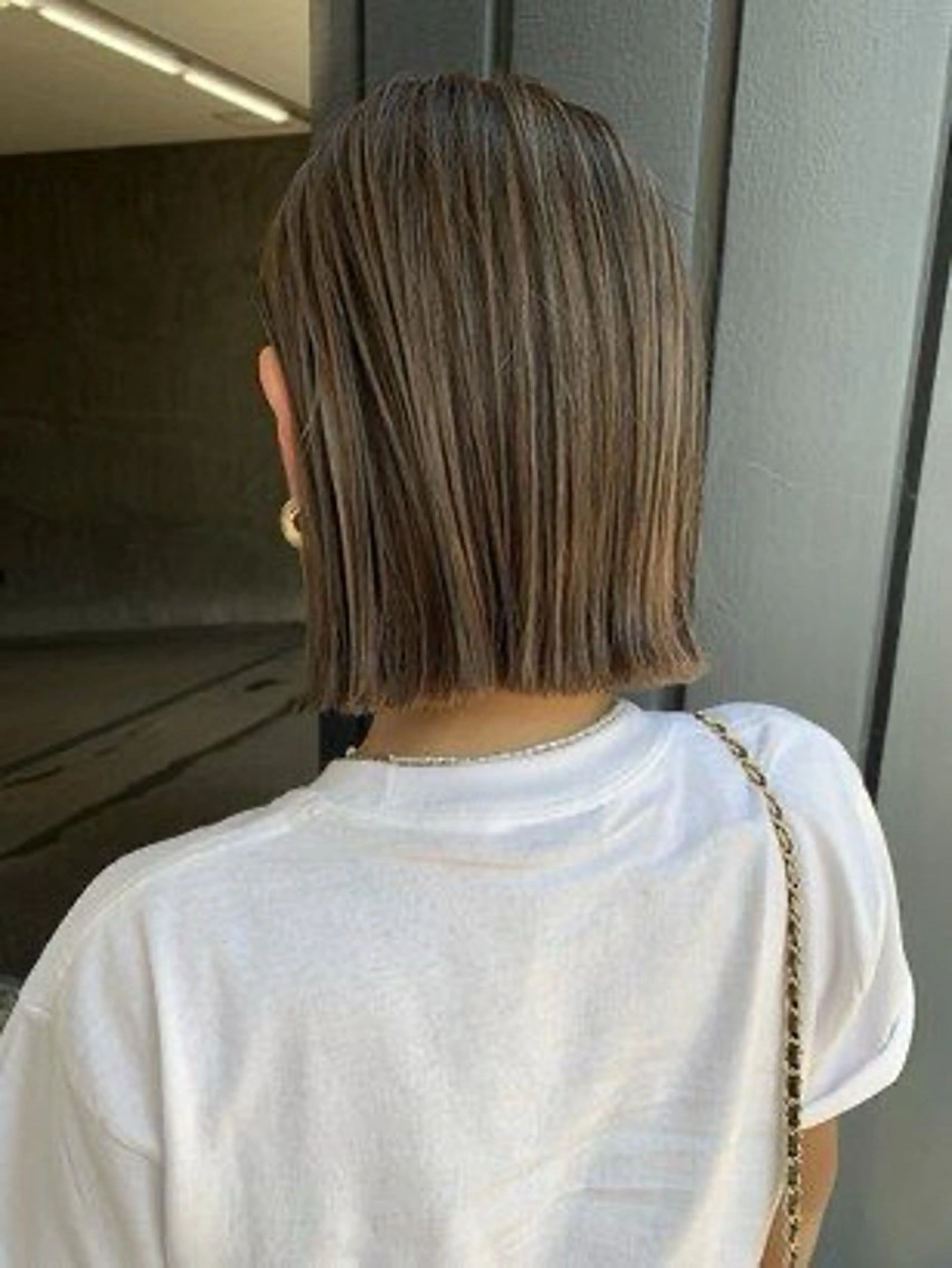ミディアム 切りっぱなしボブ ボブ カット 臺 佳連のヘアスタイル