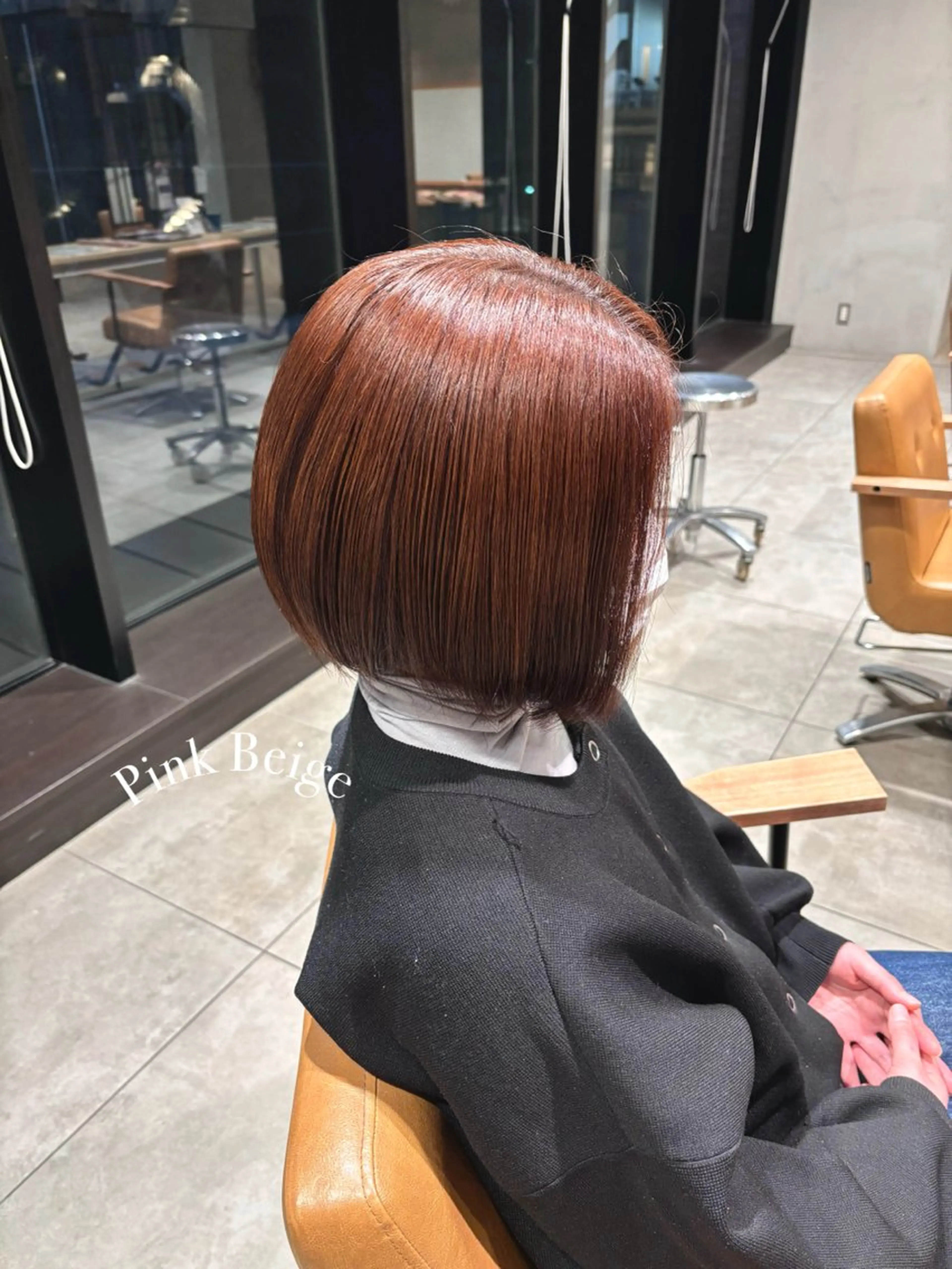 カラー ベージュカラー ブリーチ ブリーチなしカラー ピンクカラー ピンクベージュ 新谷 春日のヘアスタイル