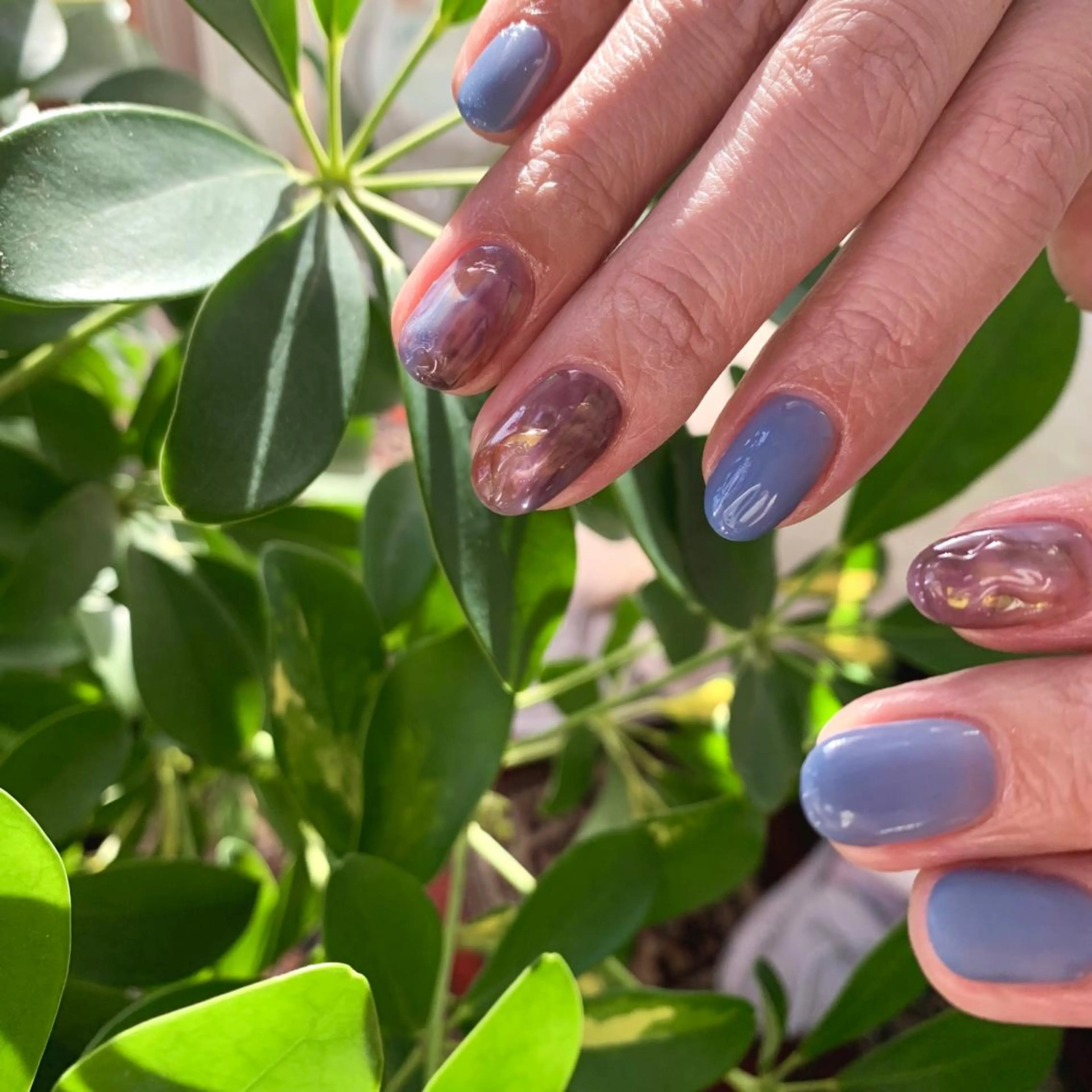 ネイル ブルー ヒラノ ナナのネイルデザイン