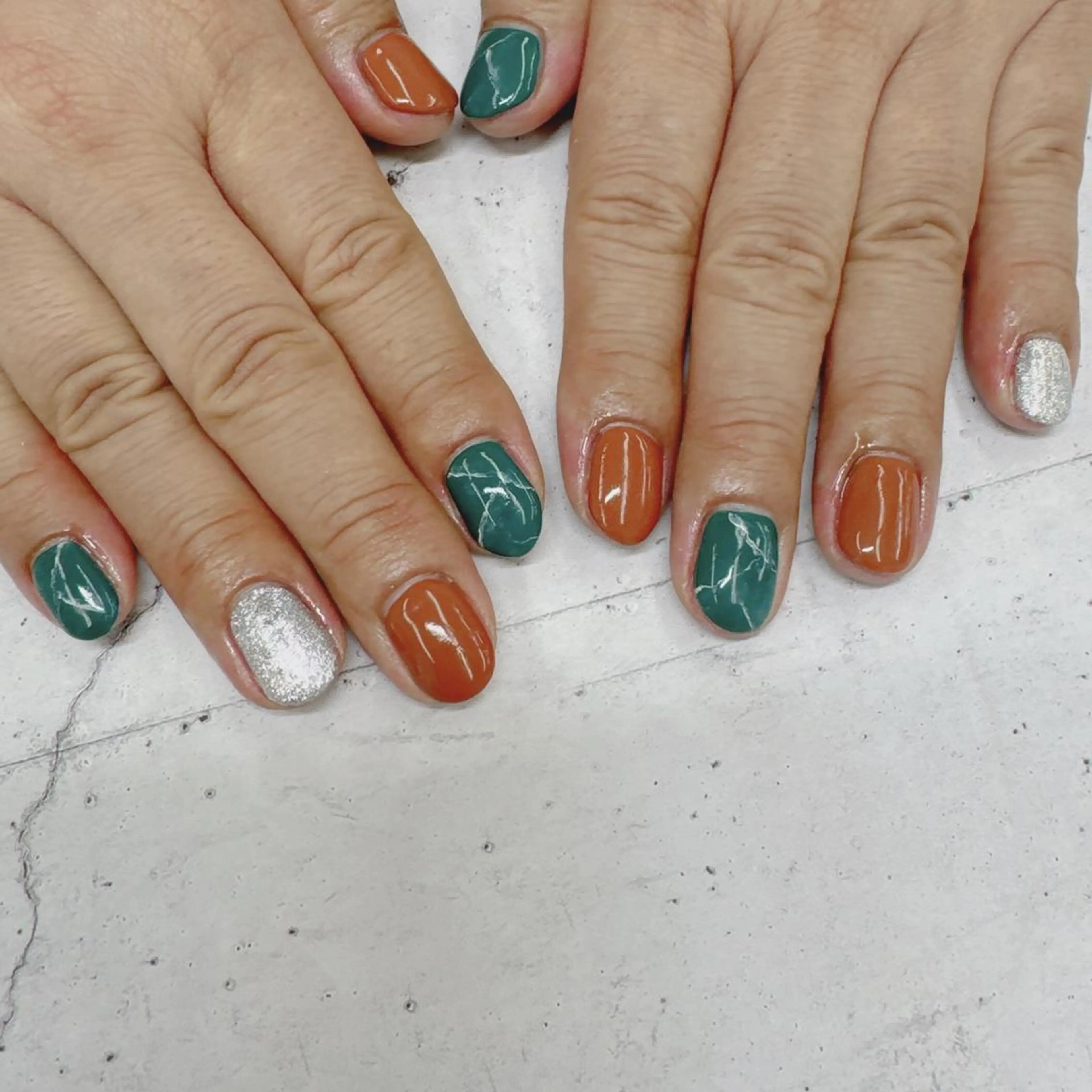 ネイル Nail salon Honey Beeのネイルデザイン