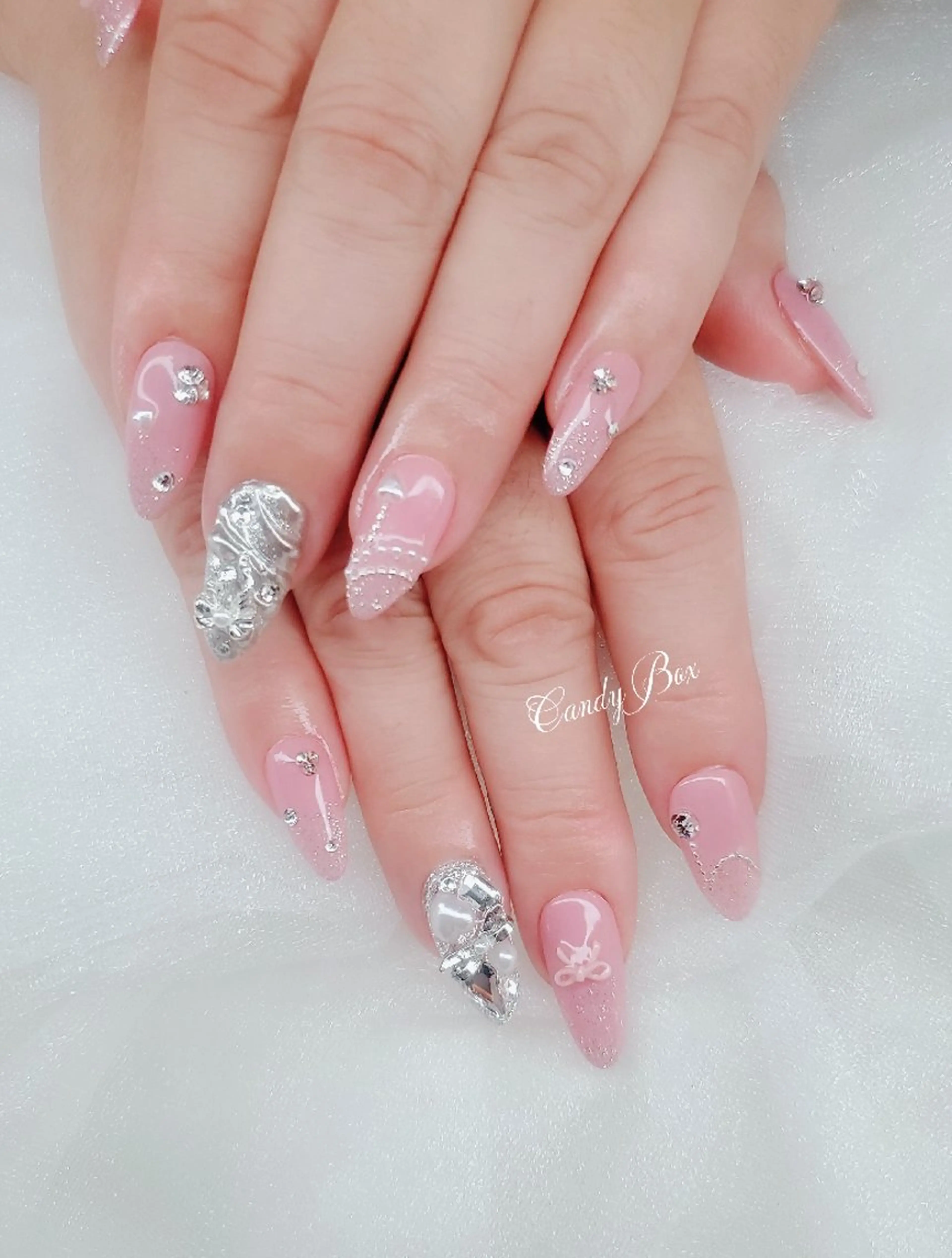 ネイル Candy  Box のネイルデザイン