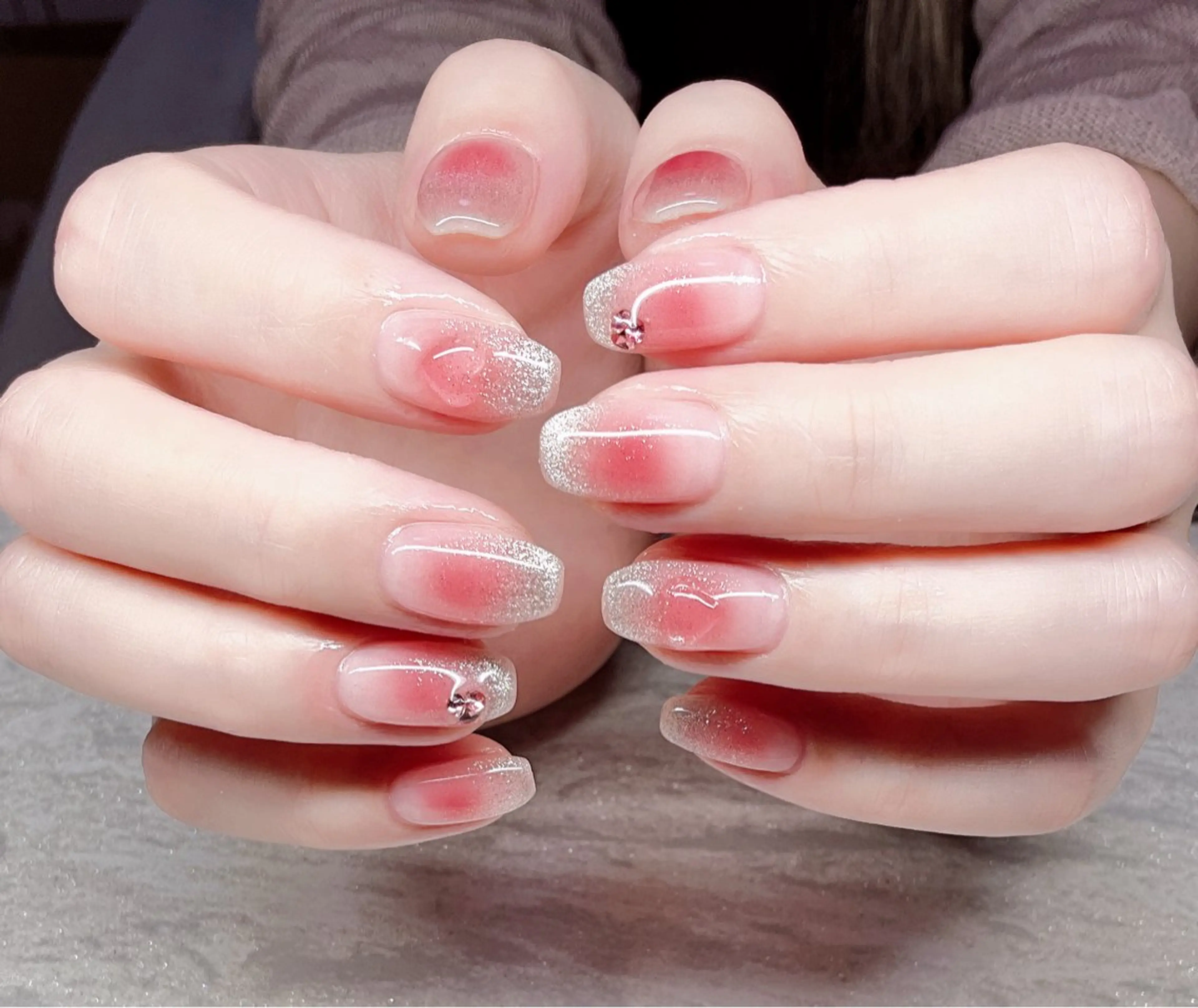 ネイル ハンドネイル R inのネイルデザイン