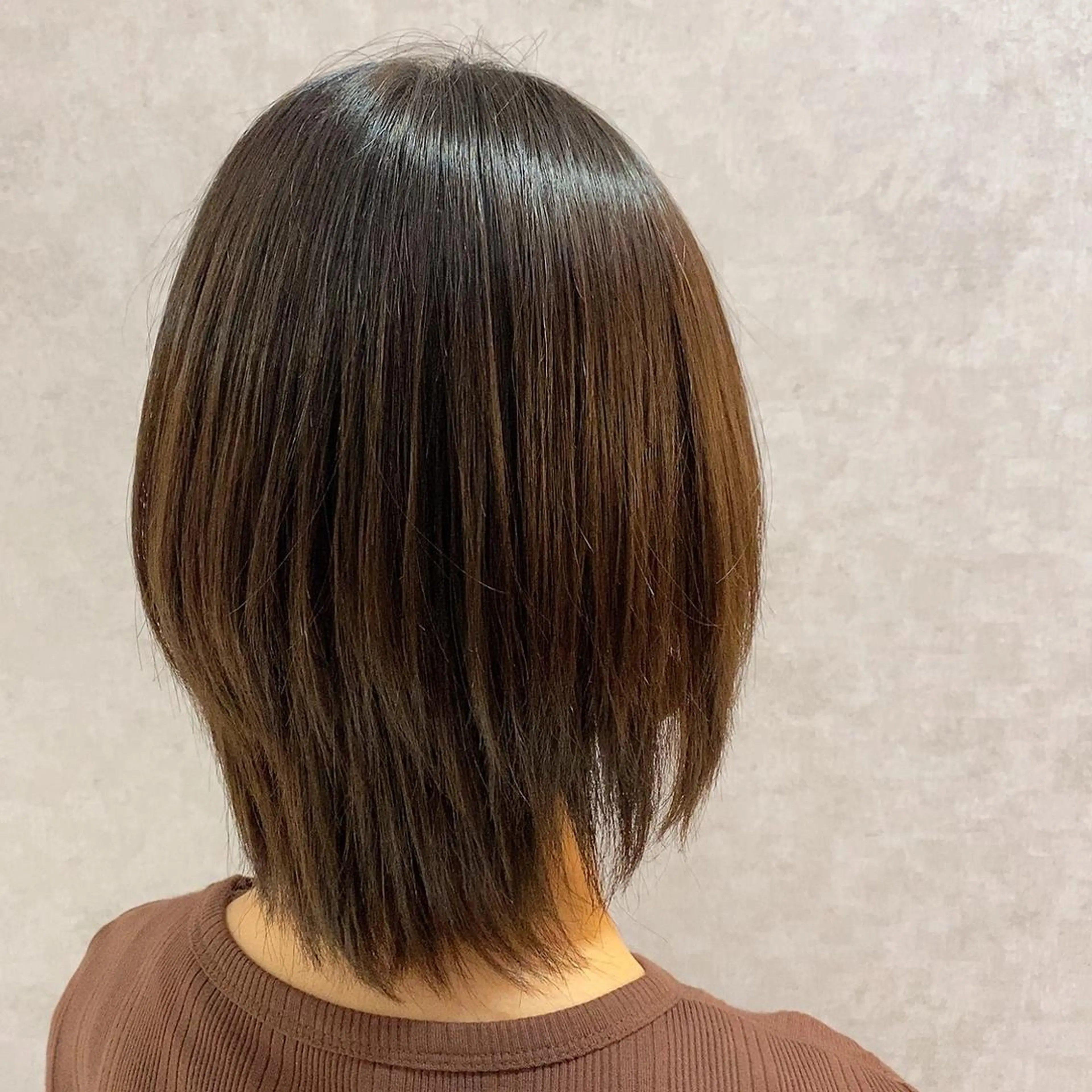 ショート 福岡縮毛矯正✨️ ストレート 向井和輝のヘアスタイル