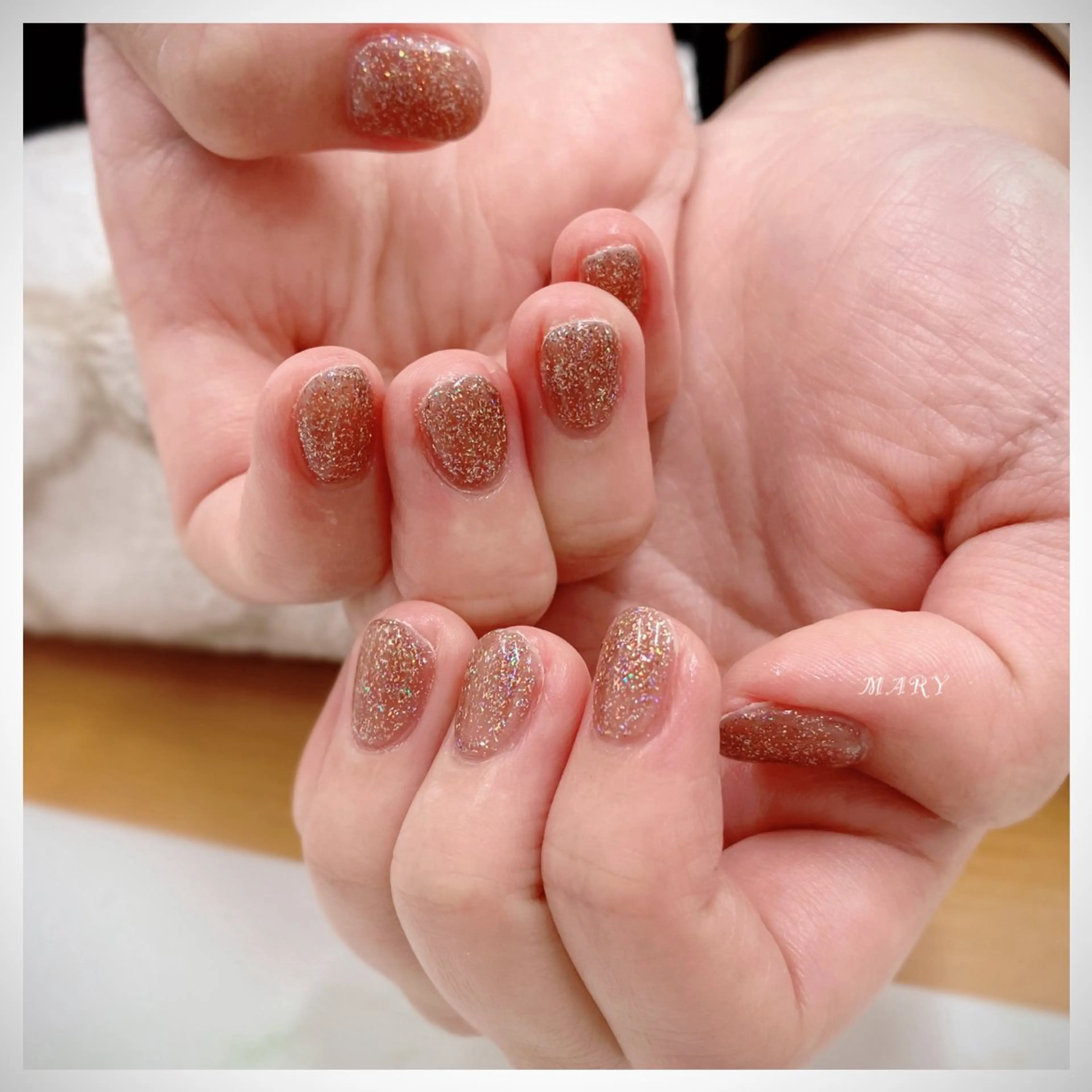 ネイル フラッシュネイル キラキラネイル マグネットネイル ニュアンスネイル ワンカラーネイル Mary nail所属・Mary nail .narumiのネイルデザイン