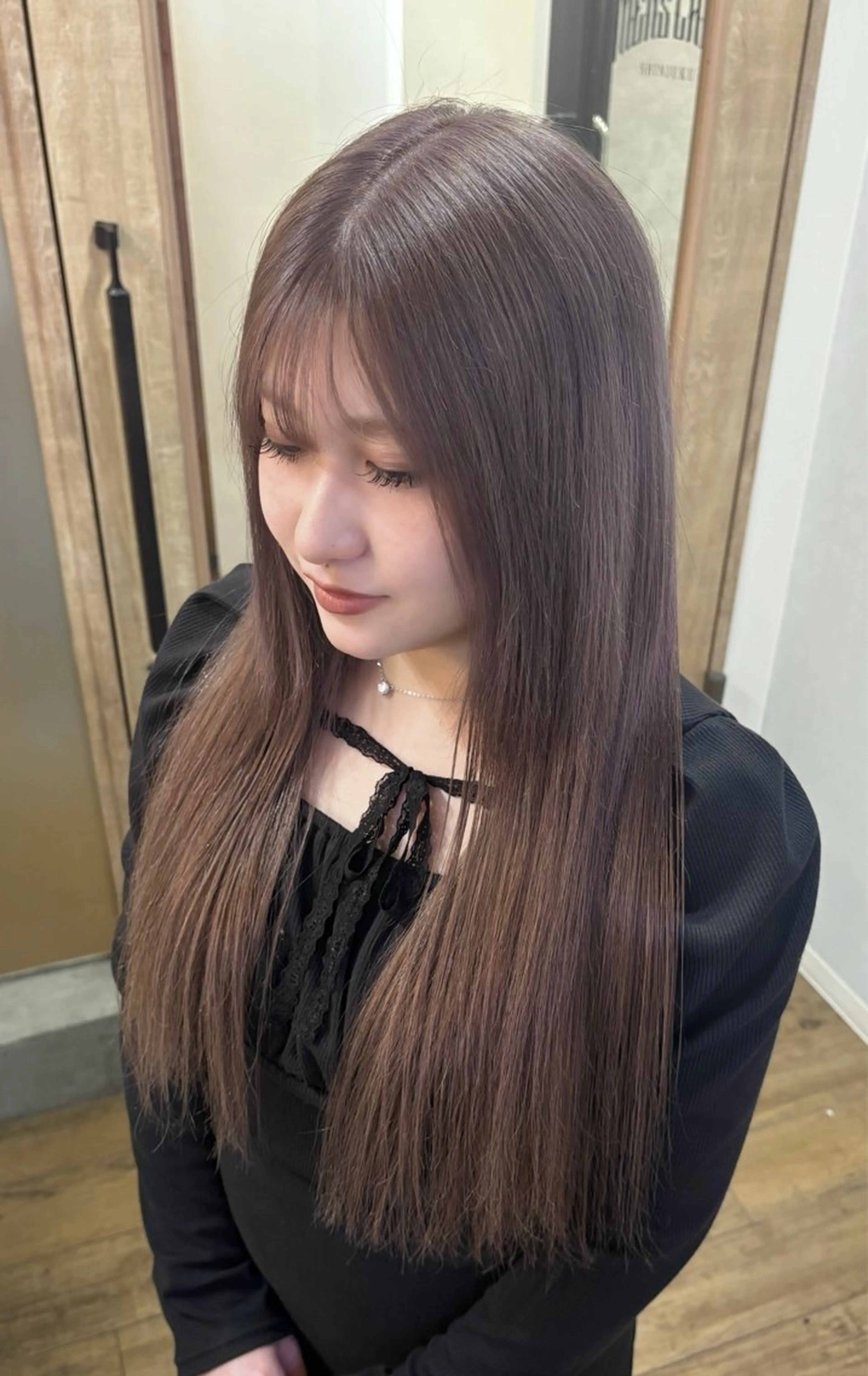 ロング エクステ Lapis所属・韓国レイヤーカット/ AIRIのヘアスタイル