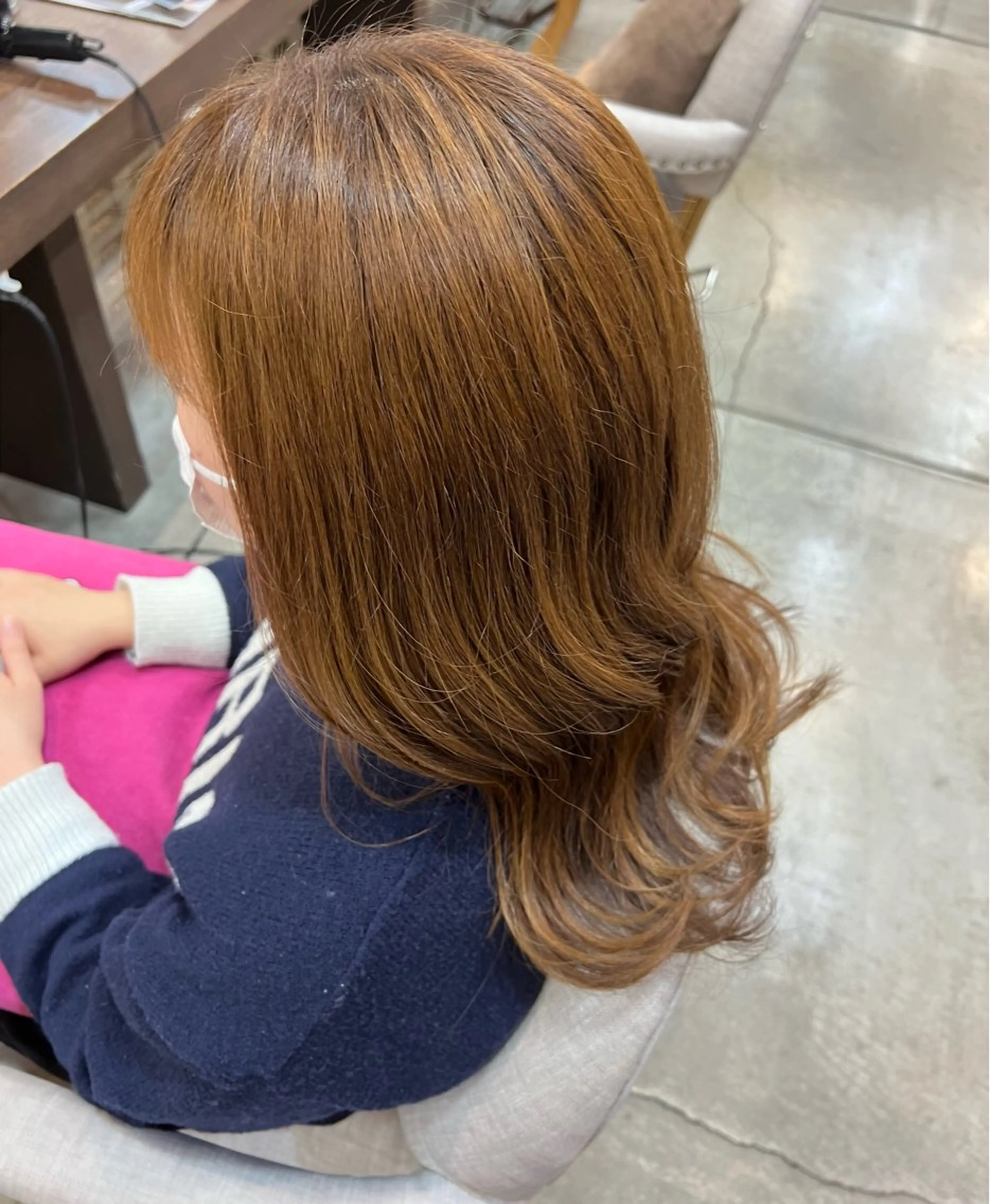 ロング カラー 上村 音寧のヘアスタイル