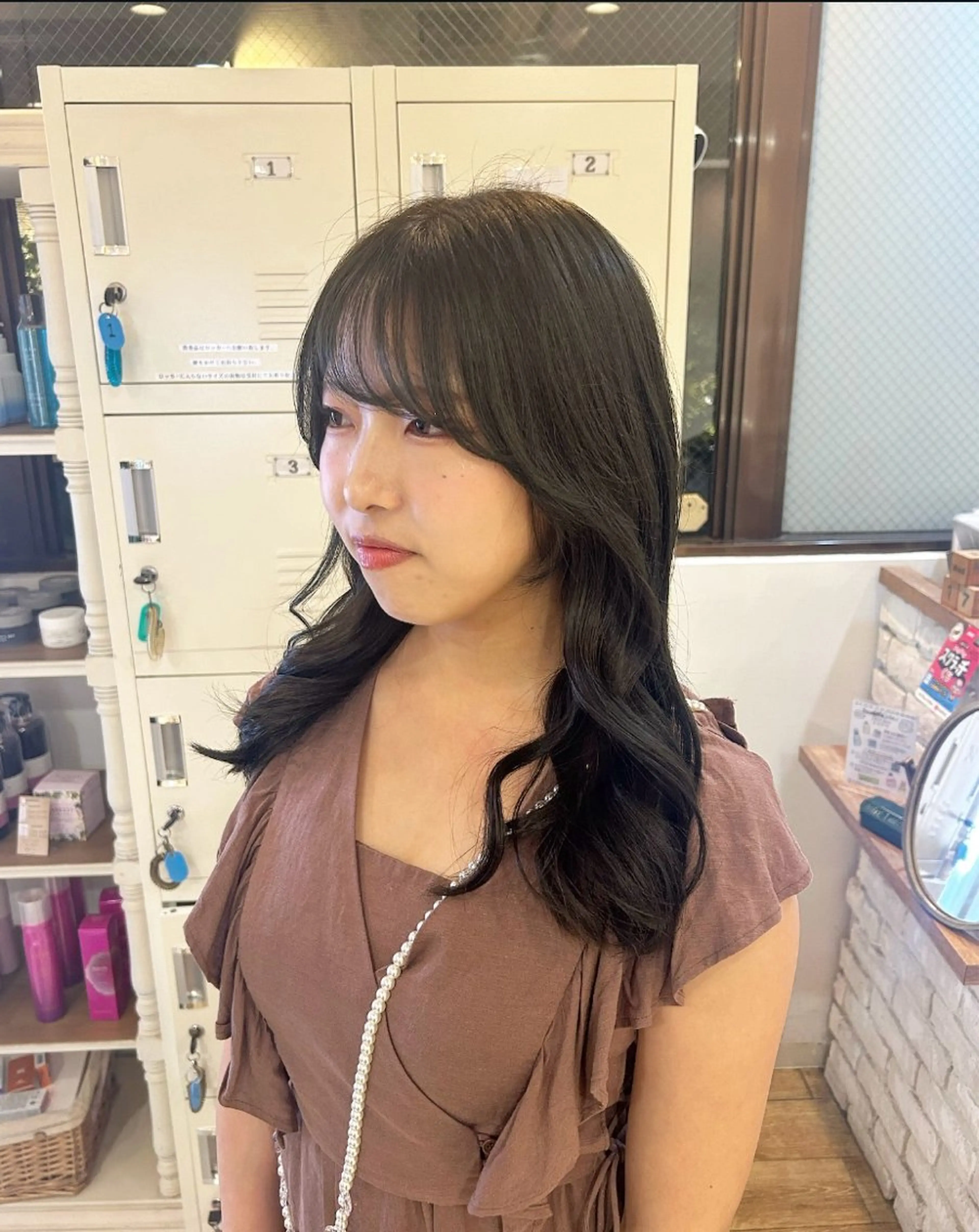 ロング カラー オリーブカラー ヘアカラー トリートメント 🫧顔周りカット 🫧樫村優香のヘアスタイル