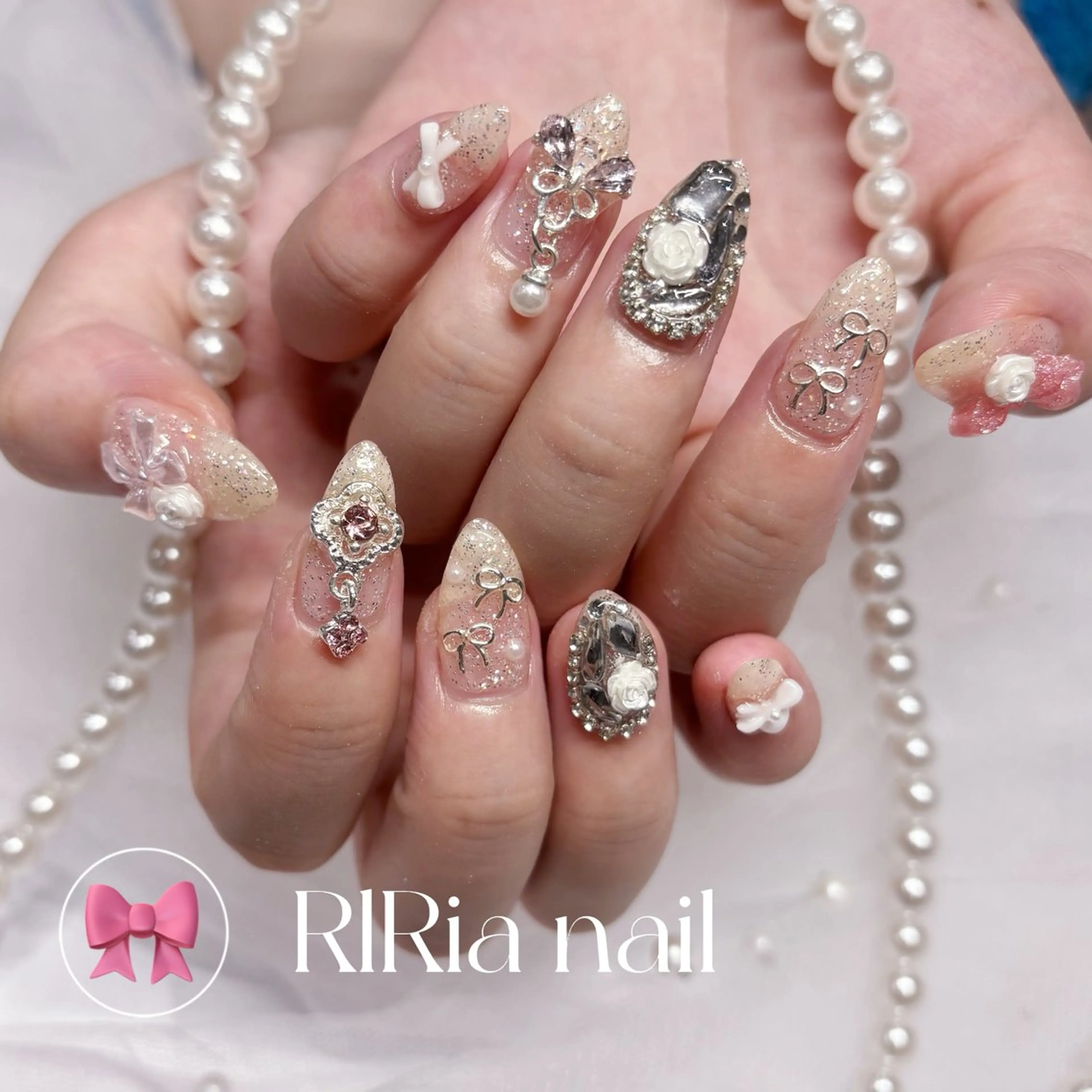 ネイル リボン 🎀RIRia nail🎀のネイルデザイン