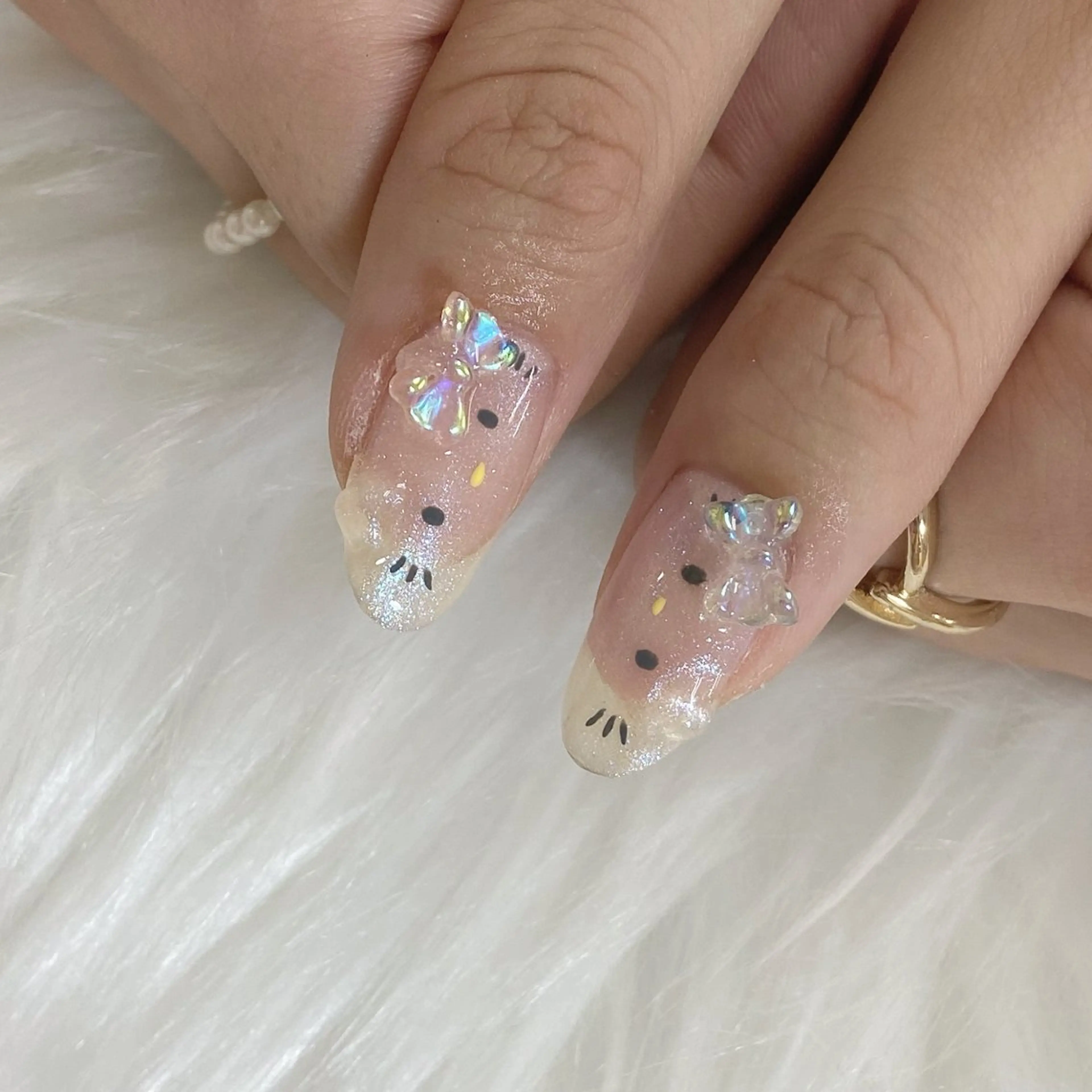 ネイル アートネイル ガーリー キラキラネイル 韓国ネイル ラメ(グリッター) ハンドネイル Kanako 💫のネイルデザイン