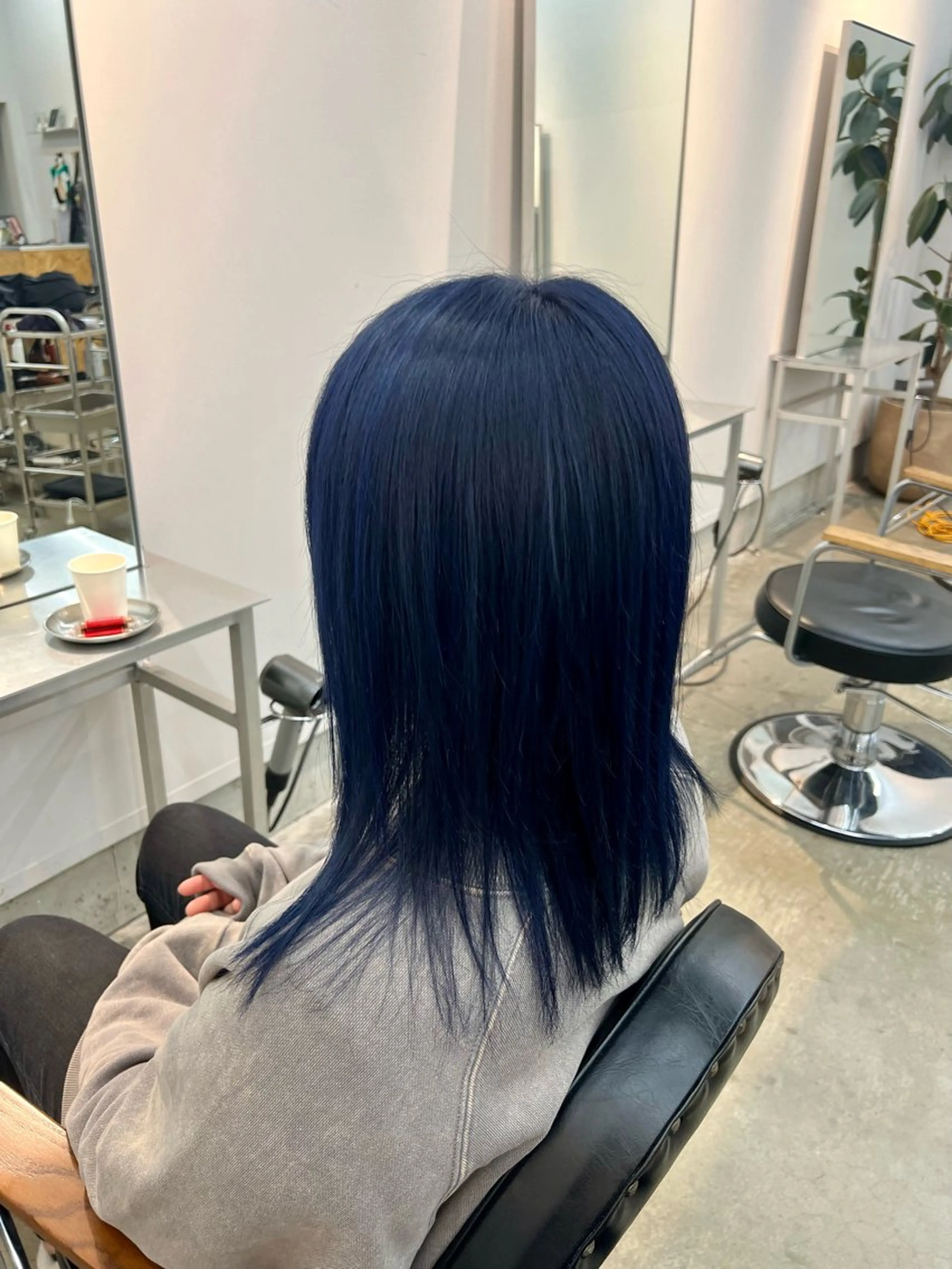 ミディアム ヘアカラー トリートメント Yuito/カラー/ ブリーチ/ストレートのヘアスタイル