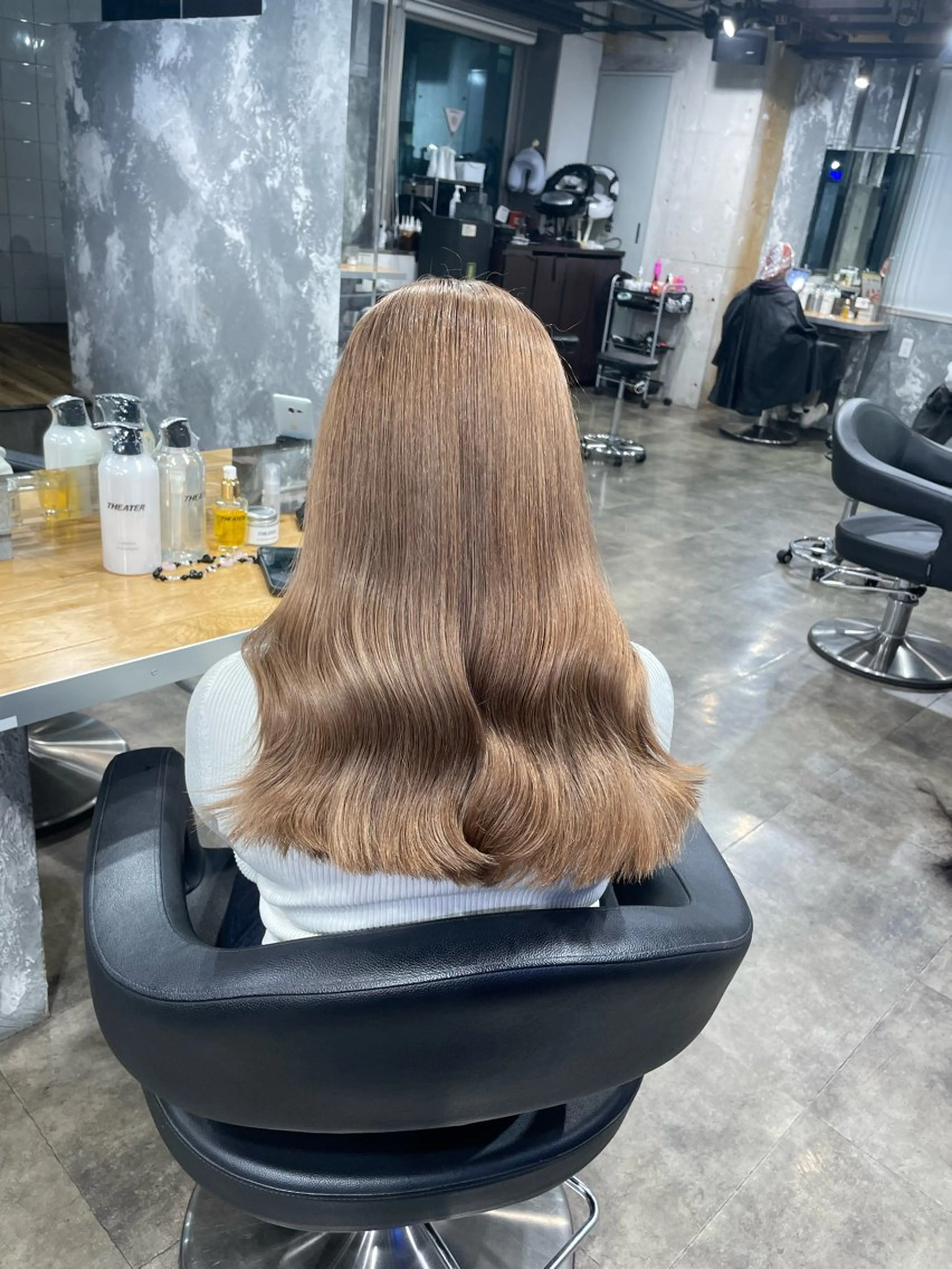 ロング カラー ヘアカラー トリートメント ヘッドスパ ヘアセット ベージュカラー💖 やすひろのヘアスタイル