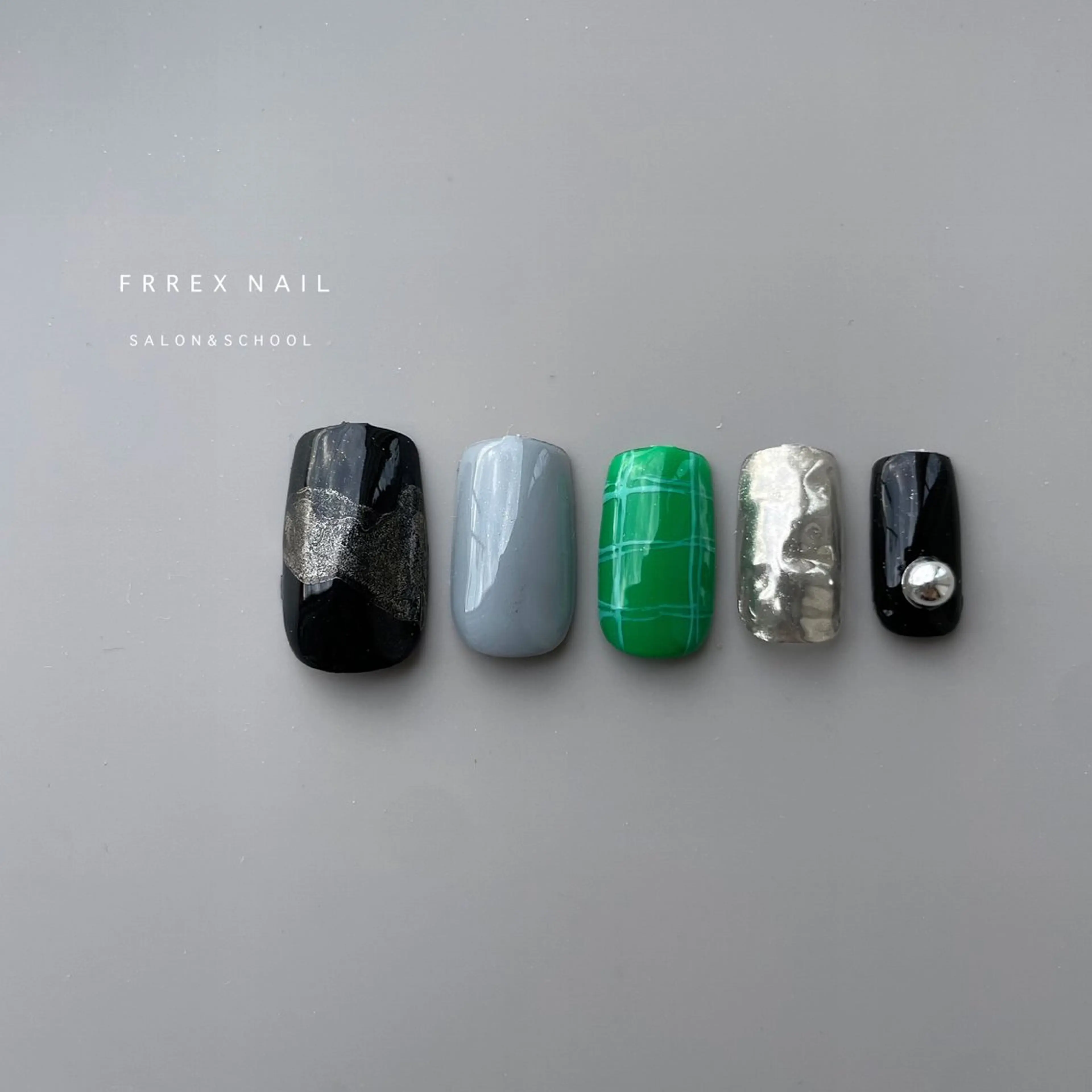 ネイル ハンドネイル ハンドケア freex nail /ニュアンス/個性派のネイルデザイン