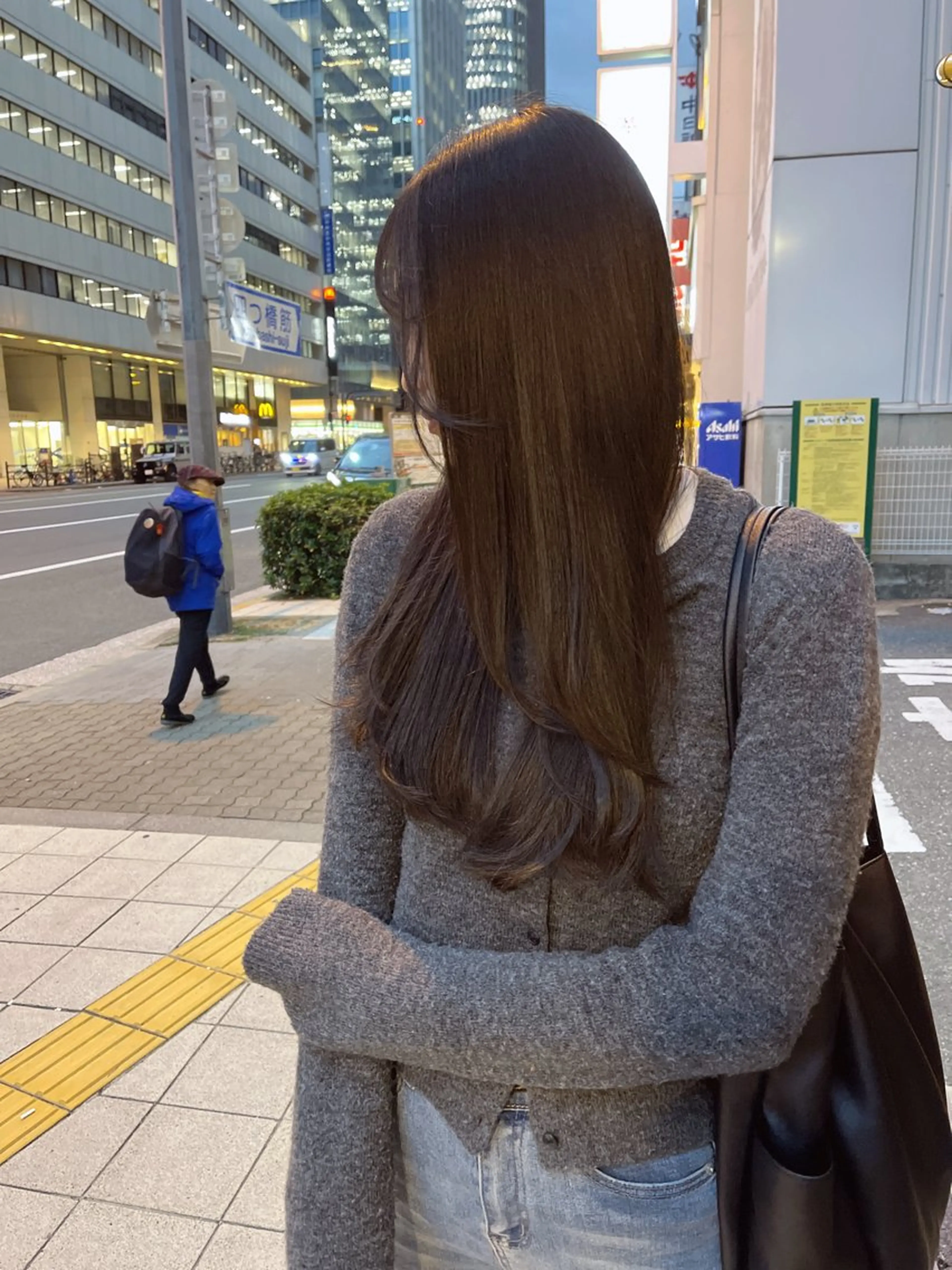 ロング カラー グレージュ オリーブグレージュ オリーブグレー 愛　莉/大阪美容室 /ケア・艶カラーのヘアスタイル