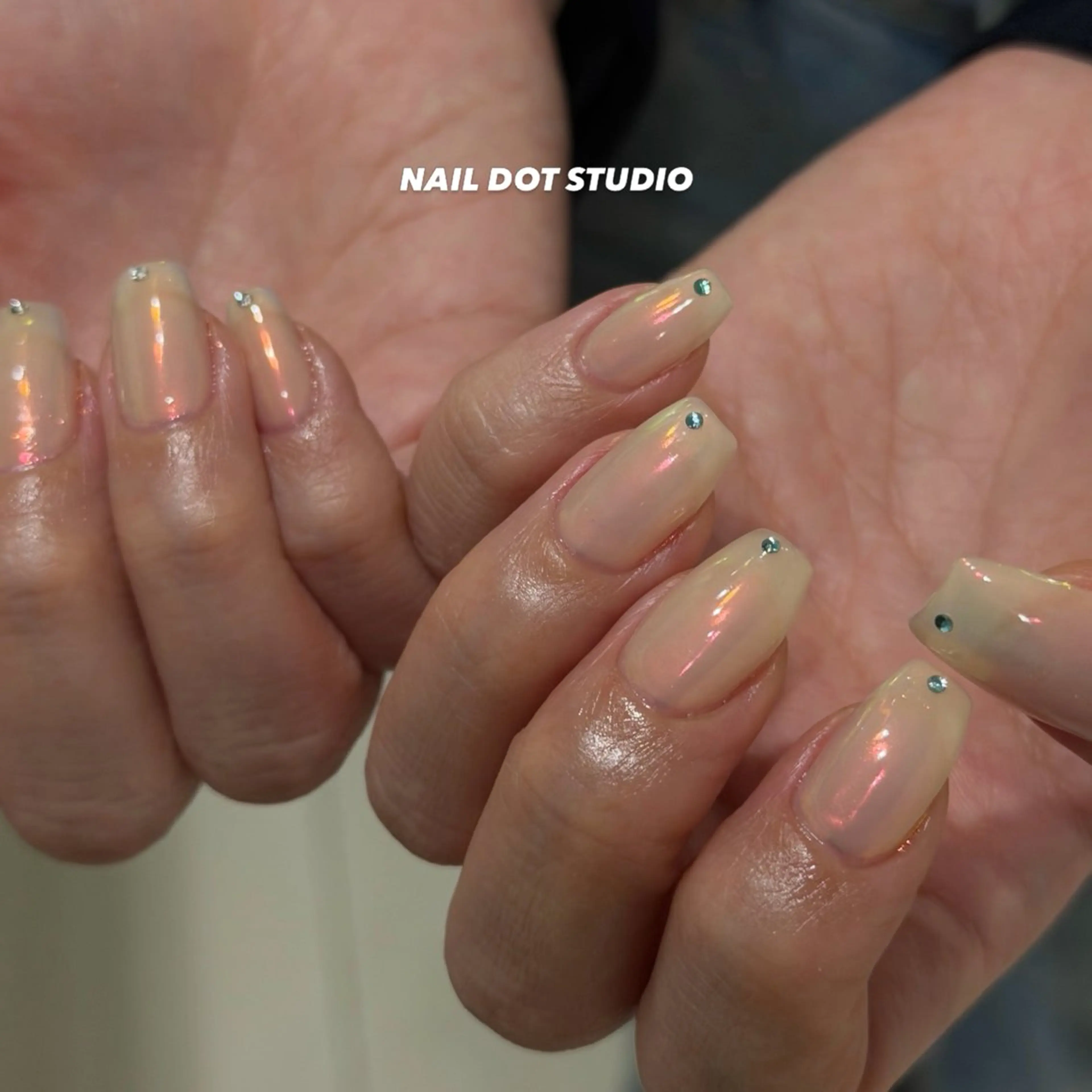 ネイル ハンドネイル NAIL DOT STUDIO　aiのネイルデザイン