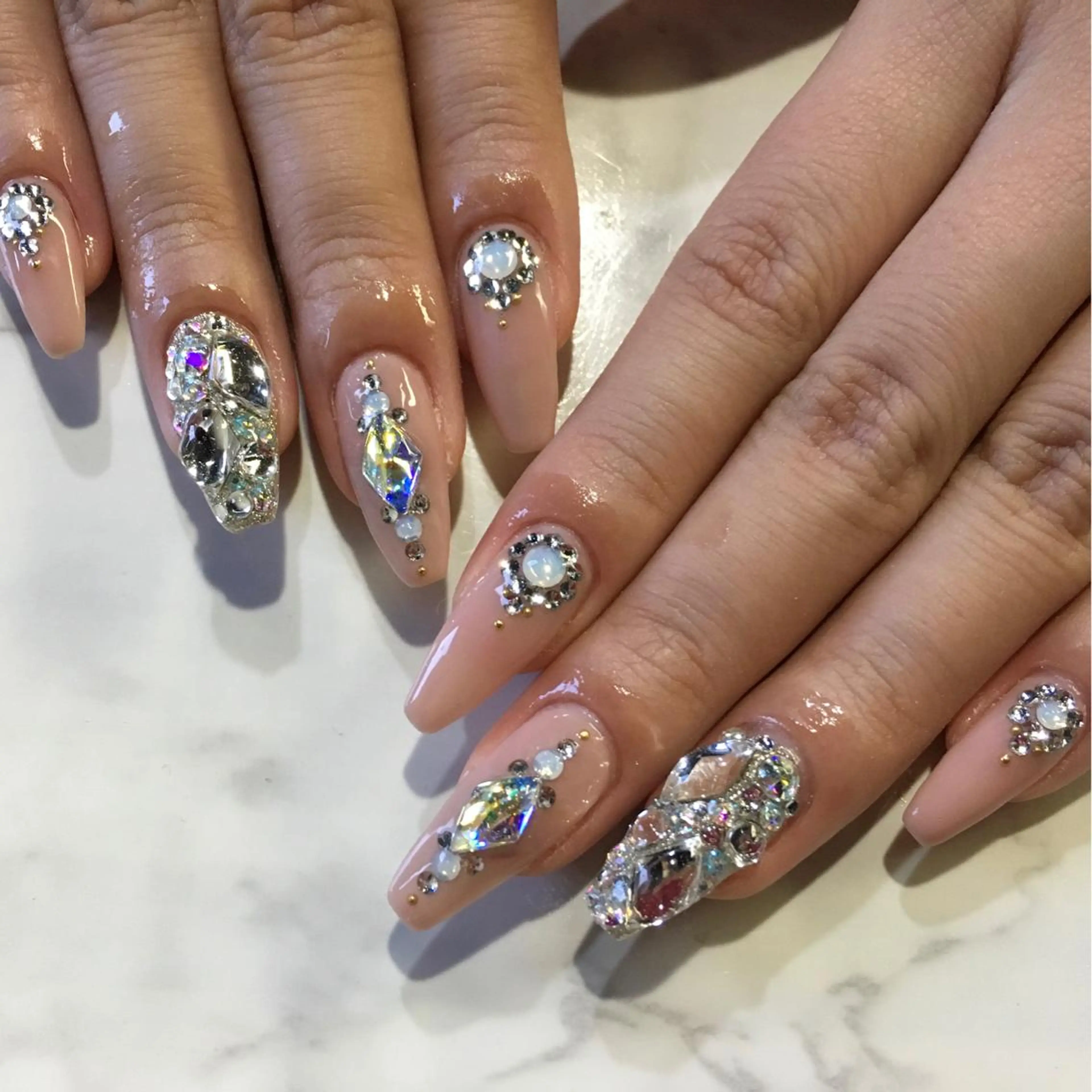 ネイル ハンドネイル RounGe大宮店所属・ネイルサロン RounGeのネイルデザイン