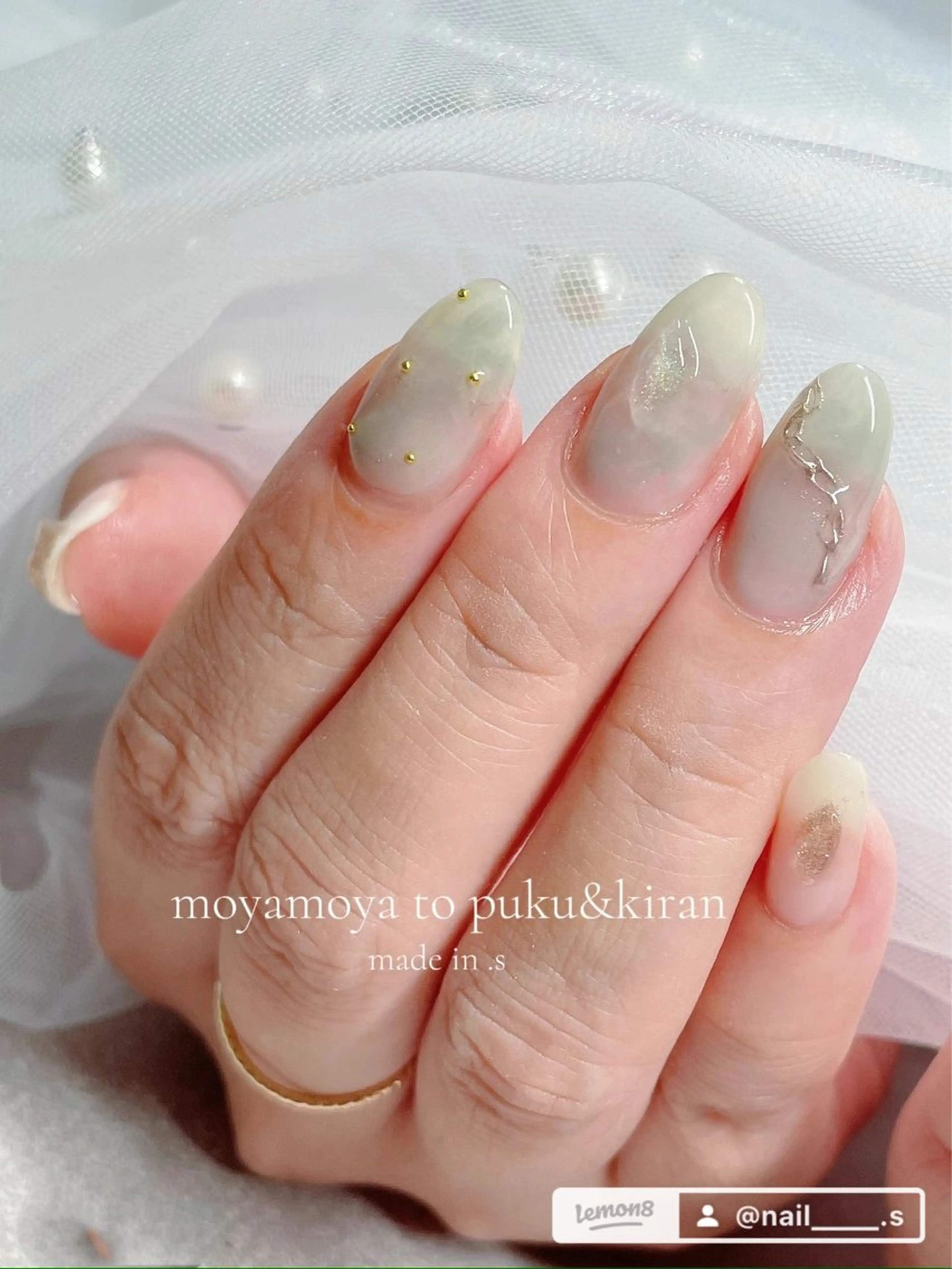 ネイル 関山 志乃のネイルデザイン