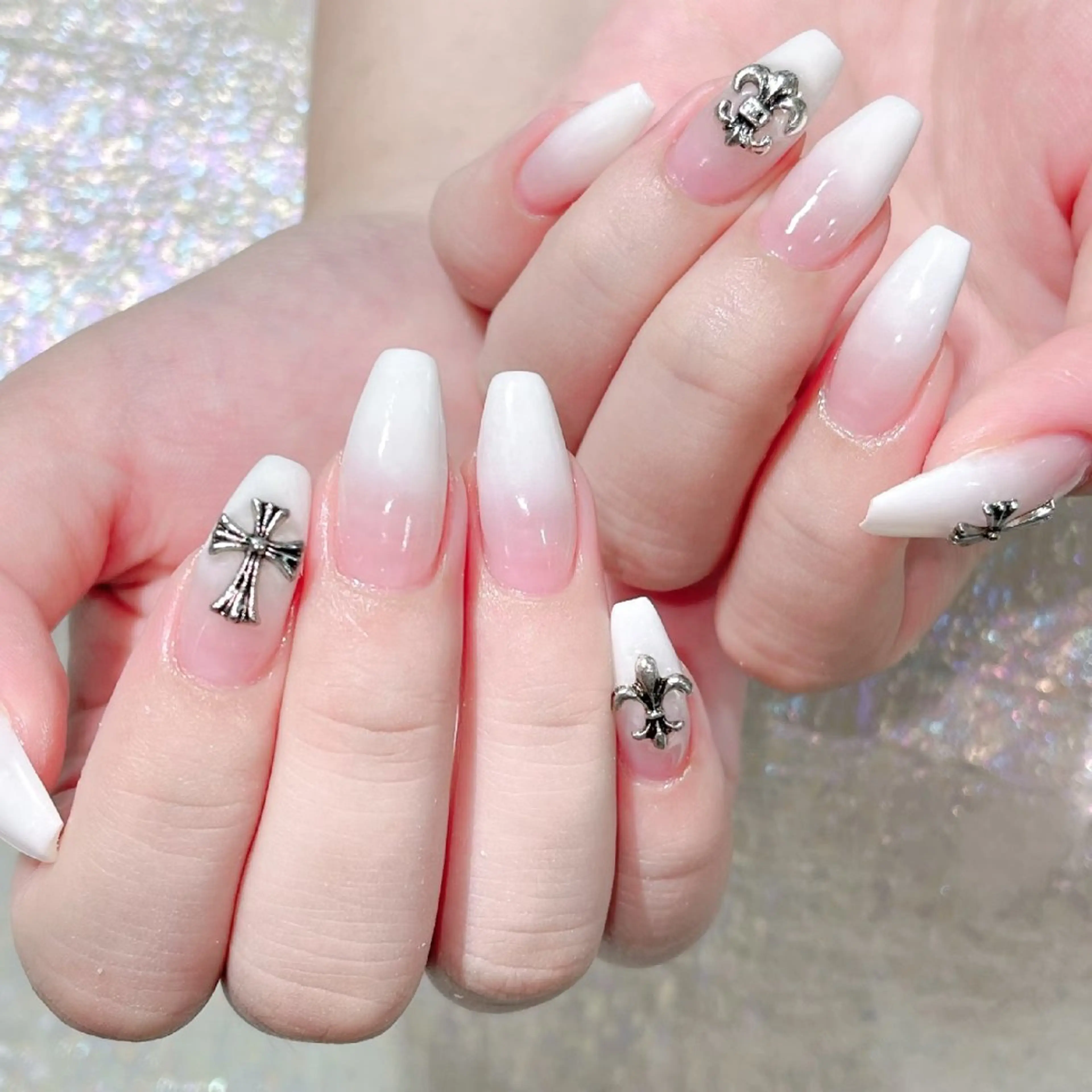 ネイル ハンドネイル Queen's ゆなのネイルデザイン