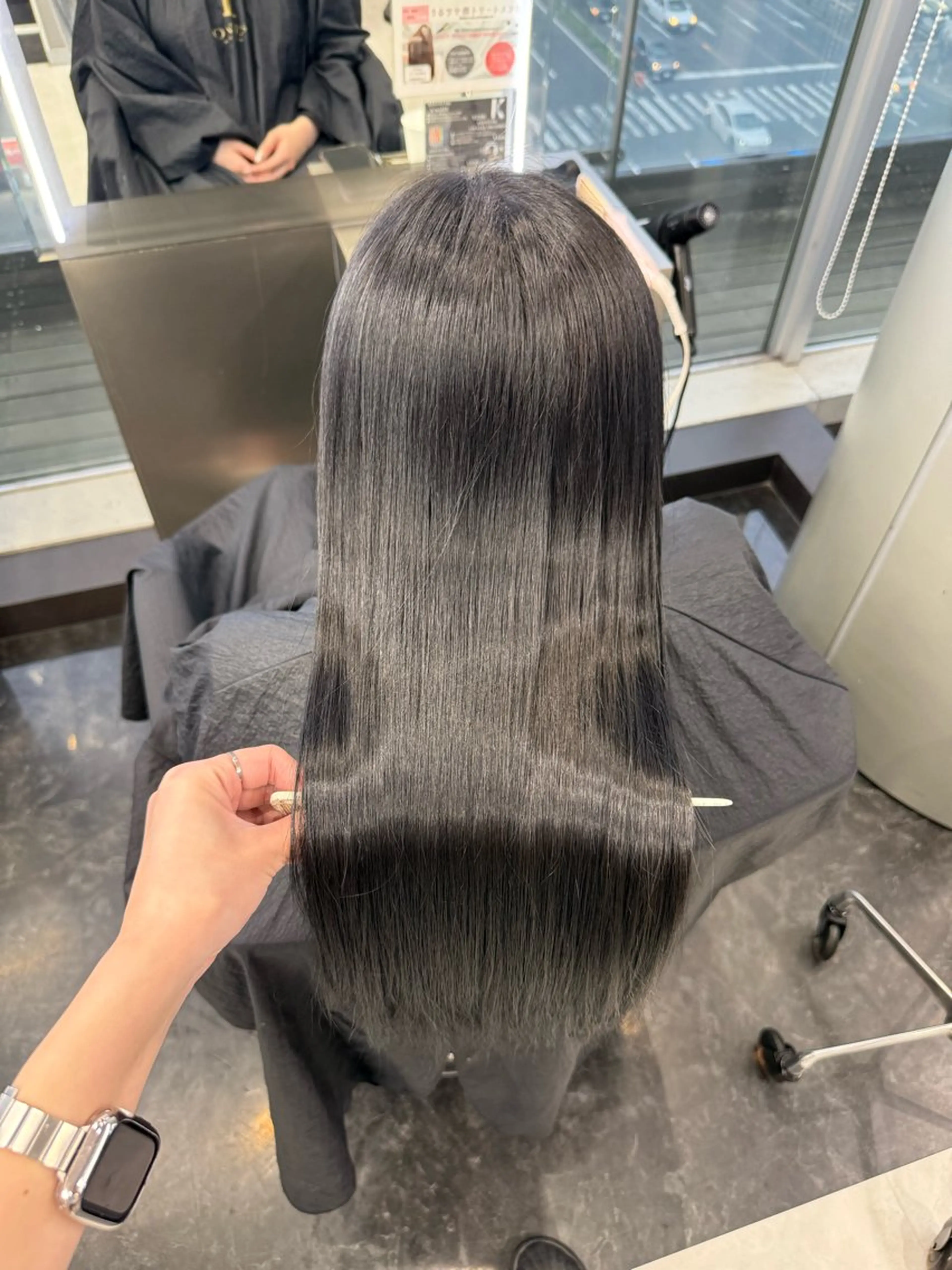 ロング カラー ヘアアレンジ ヘアカラー トリートメント ヘアセット 韓国ヘア🖤/透明感 shihoのヘアスタイル