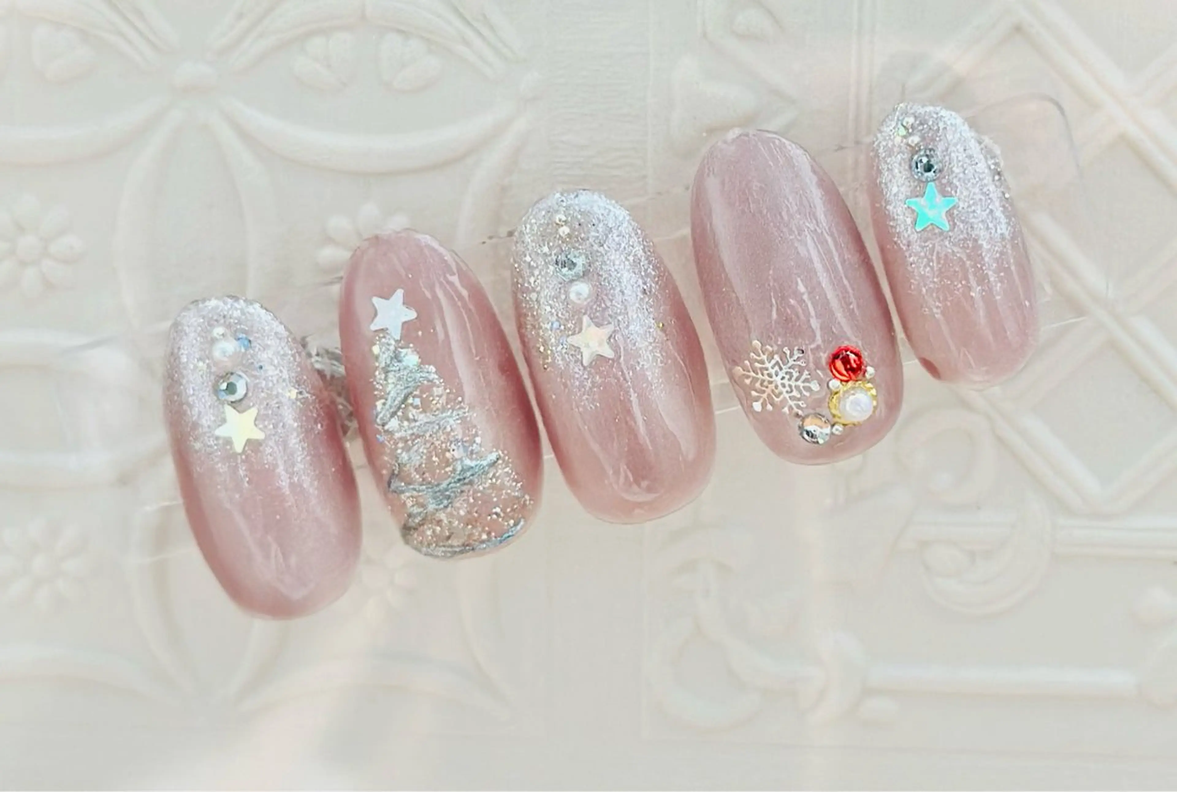 ネイル 冬ネイル クリスマス nailsalon oluoluのネイルデザイン