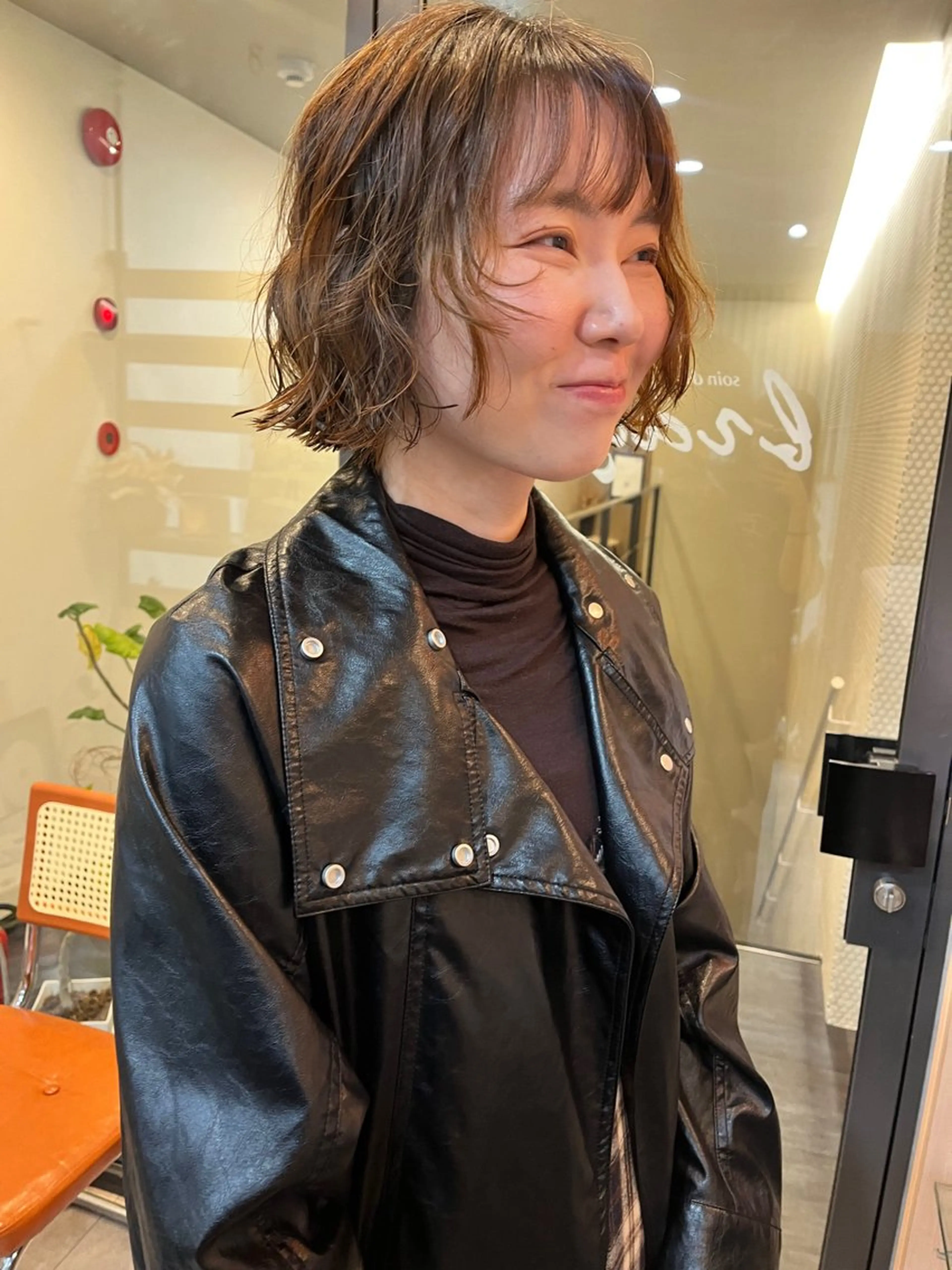 ショート 外ハネヘア パーマ レイヤー/暖色/ 髪質改善/永礼芳果のヘアスタイル