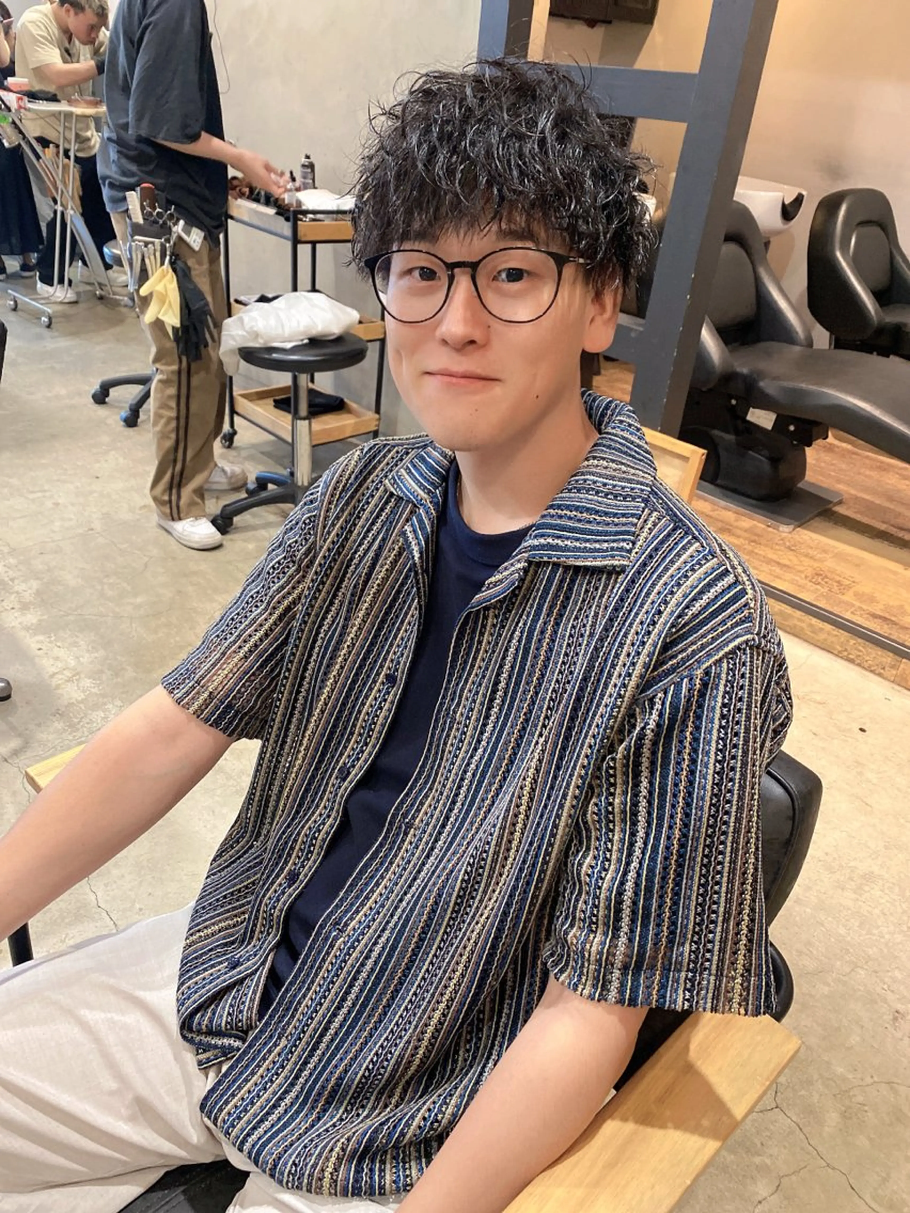 パーマ メンズ 🩷🍭中津・梅田 エリア🍬💜のヘアスタイル