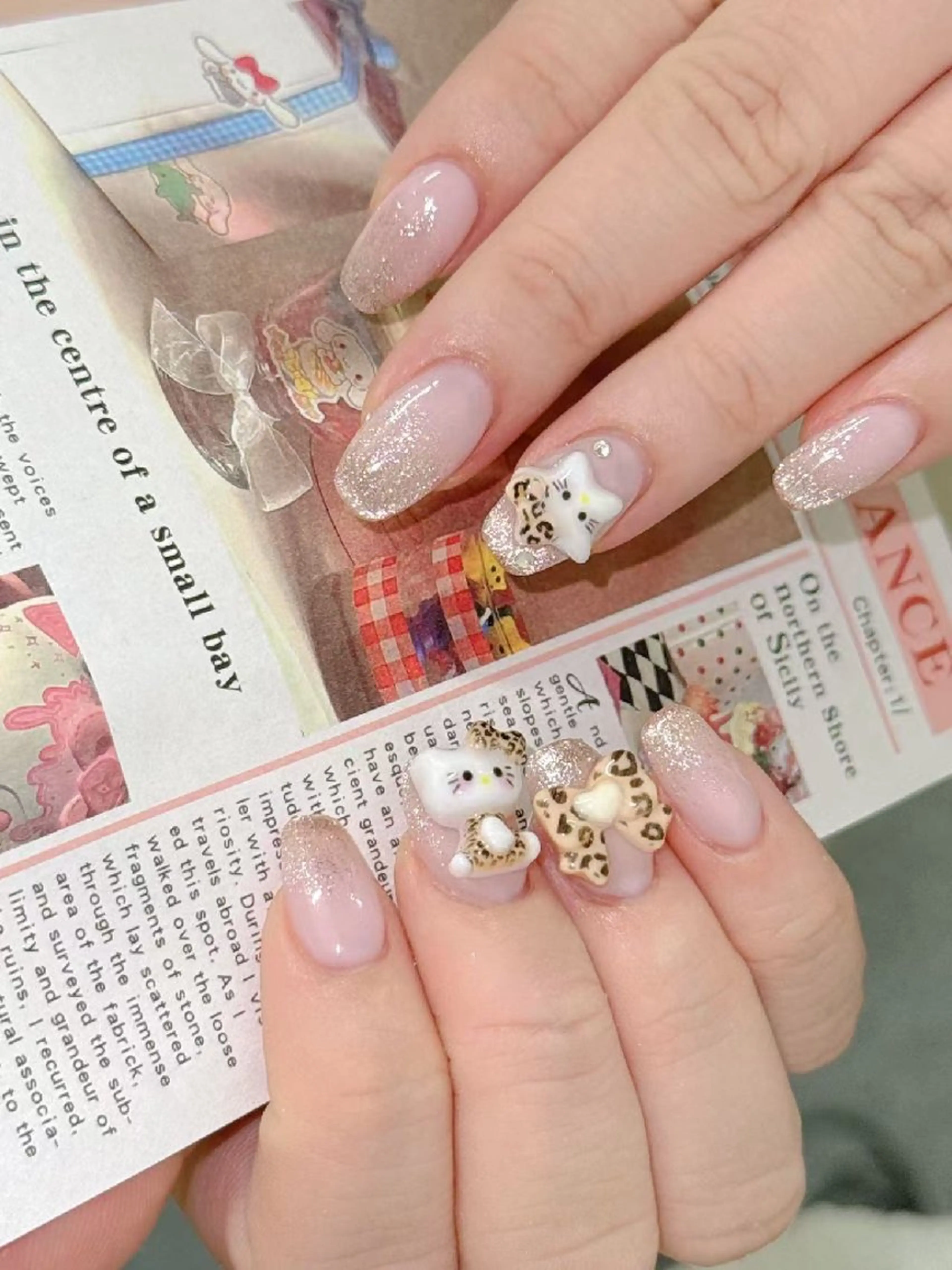 ネイル グロー ネイルのネイルデザイン