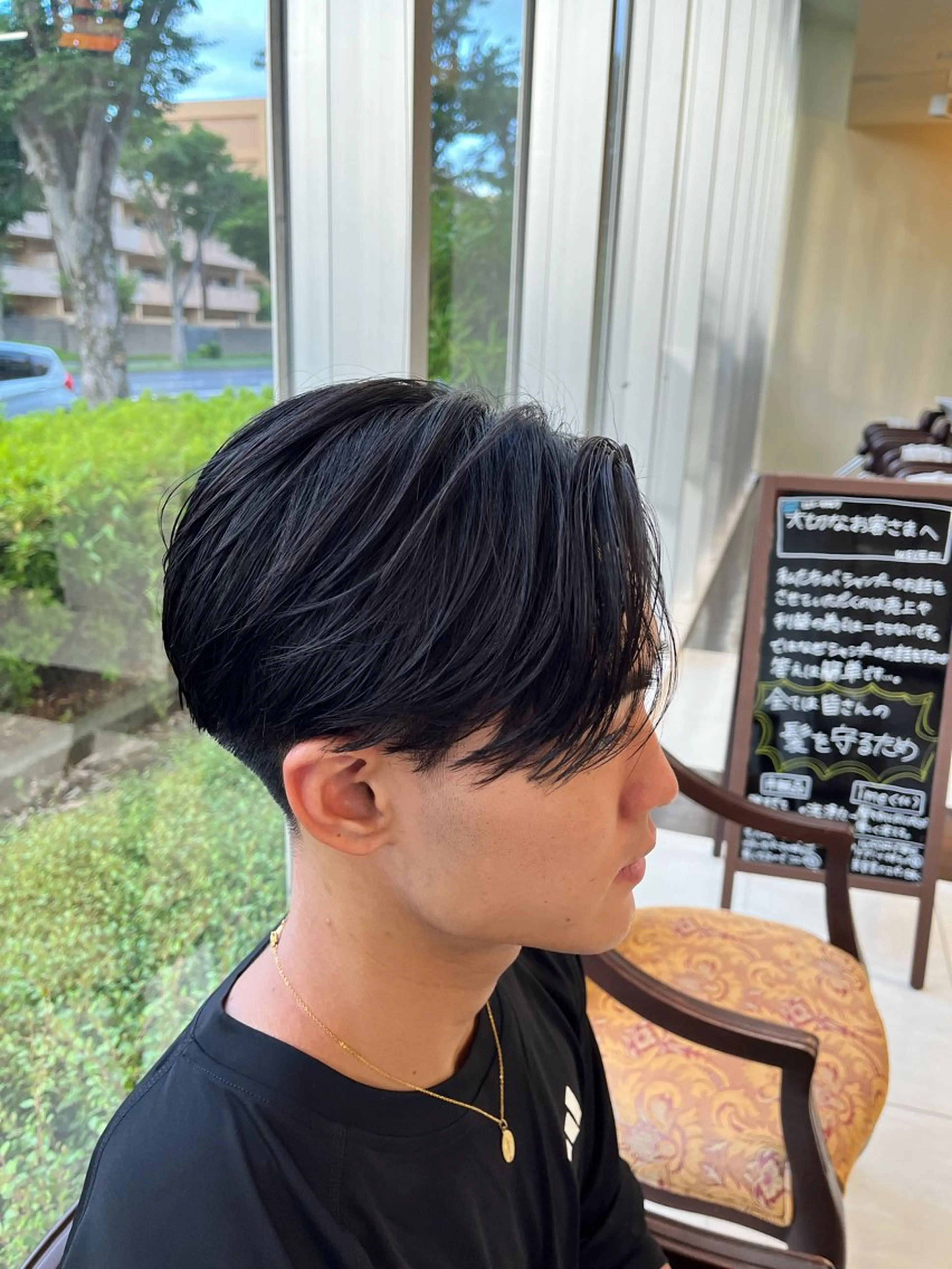 ショート パーマ メンズ センターパート メンズパーマ 刈り上げ ニュアンスパーマ 🧊メンズ特化🧊 高木航希のヘアスタイル