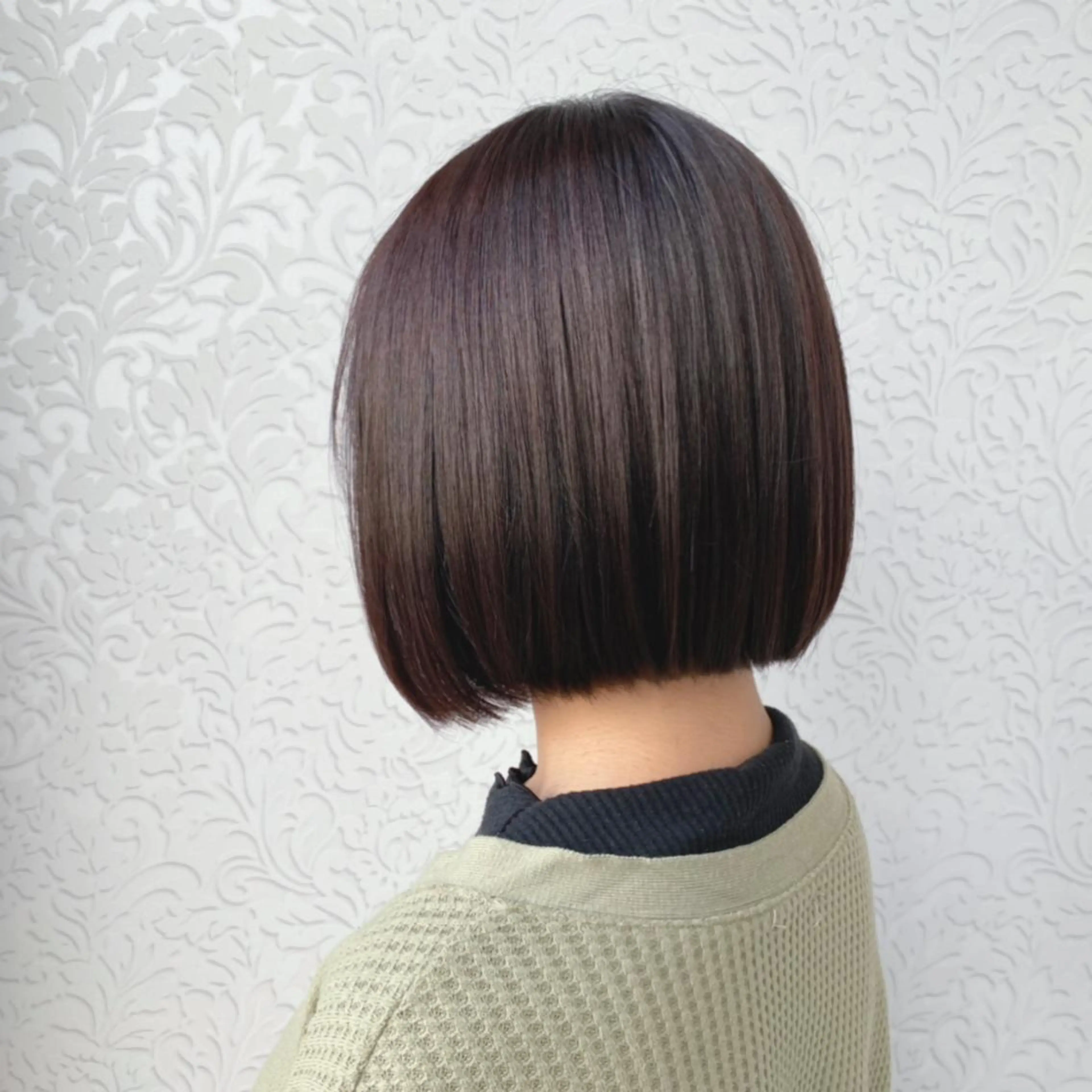 ショート ボブ PETZjasmine所属・顔周りカット/透明感 カラー🤍大塚蛍のヘアスタイル