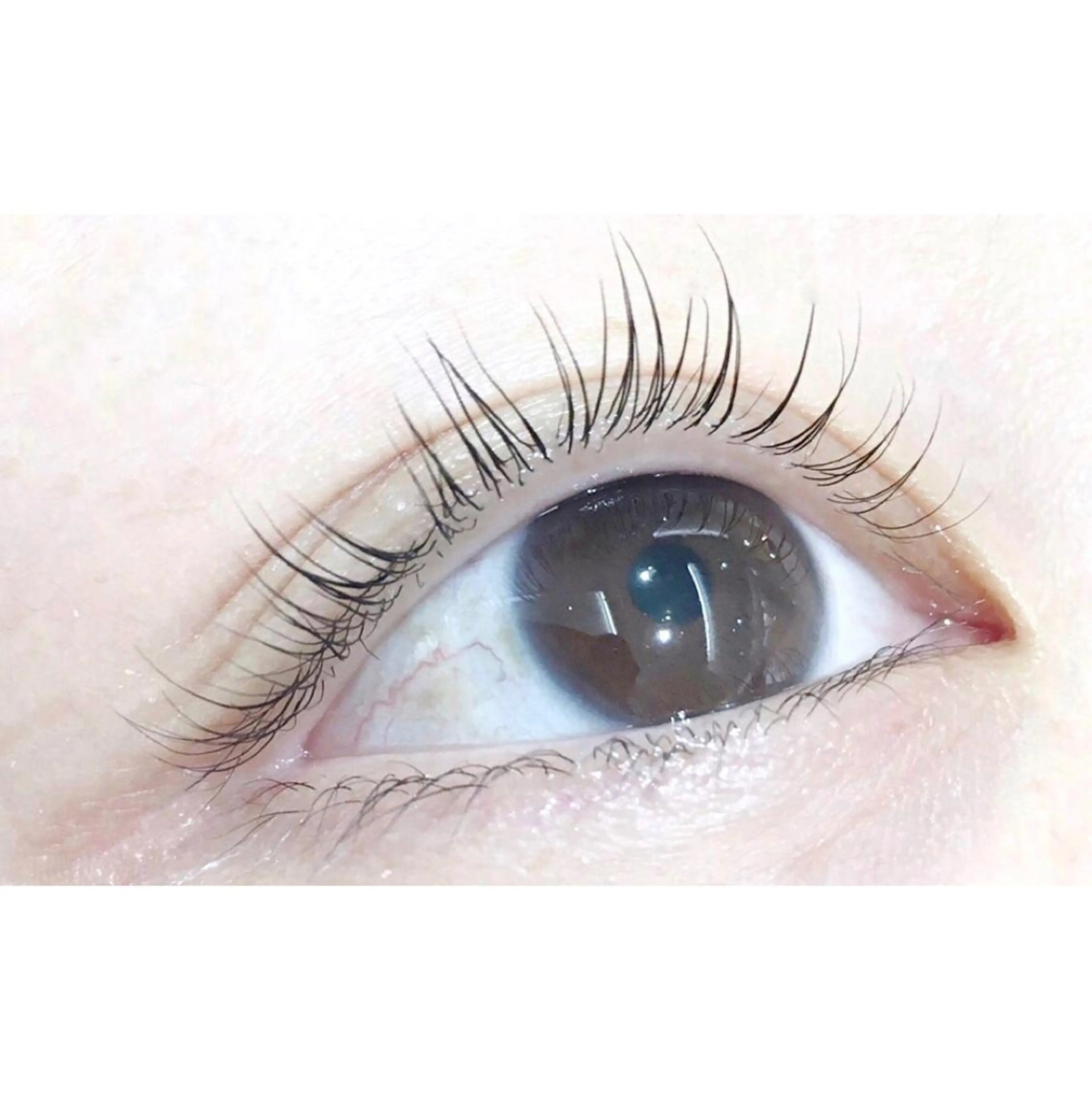 マツエク・マツパ 塩崎 千瑛子の眉毛・アイブロウイメージ