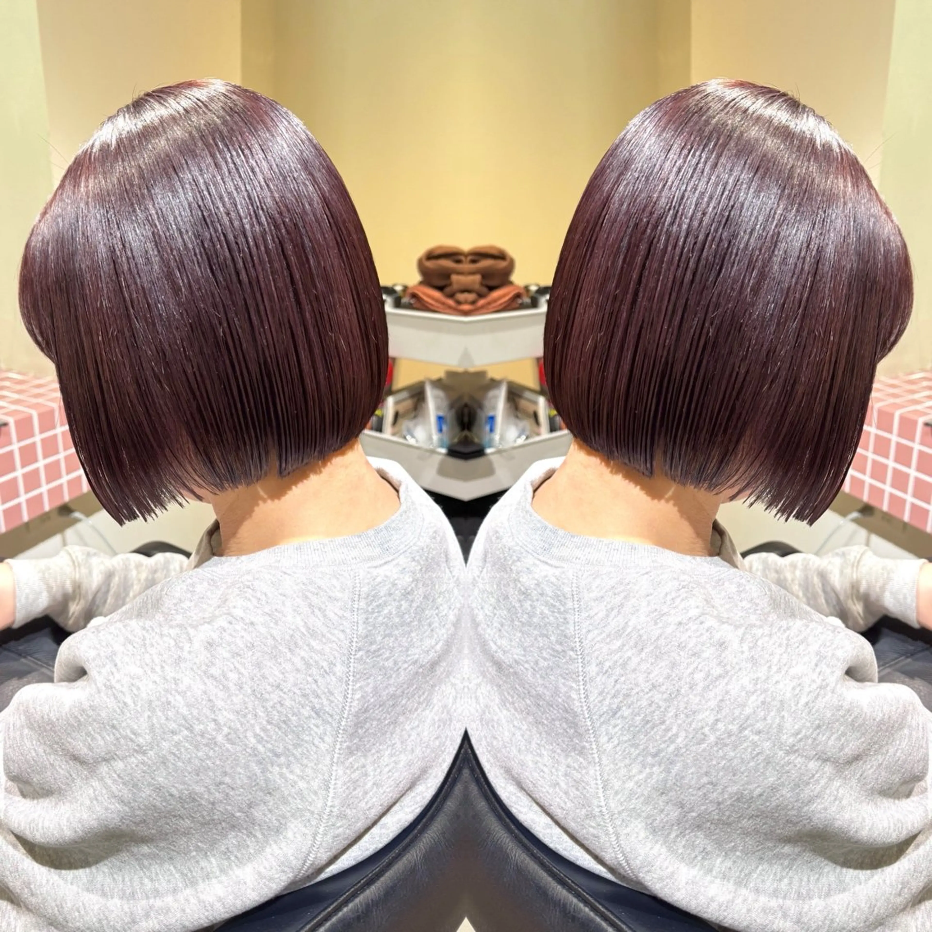 ショート カラー 切りっぱなしボブ ショートボブ アッシュ ベージュカラー グレージュ 髪質改善マスター 長尾勇弥/梅田中津のヘアスタイル