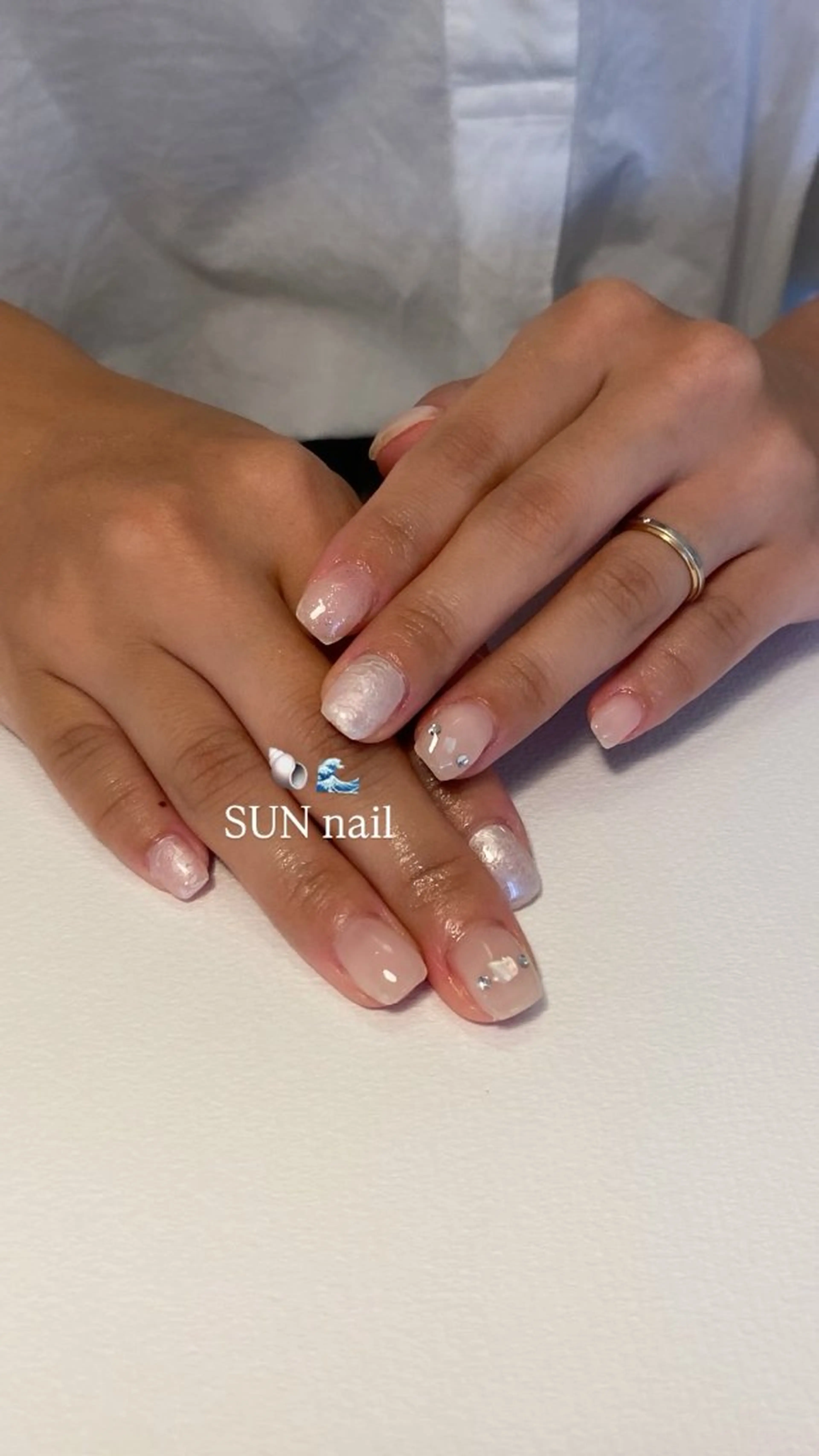 ネイル SUN nail所属・大津 萌子のネイルデザイン