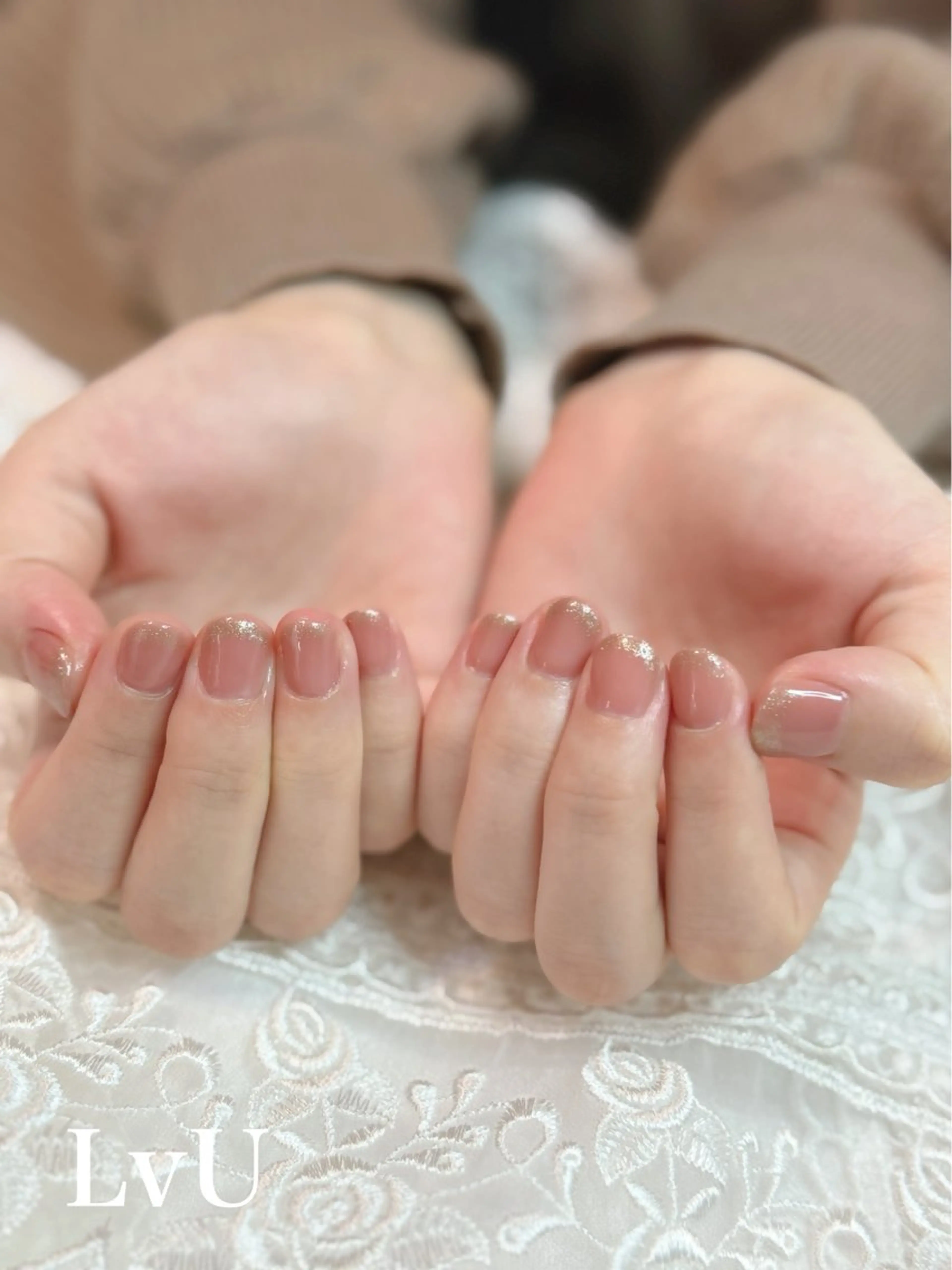 ネイル グラデーション ラメ(グリッター) ラメグラデーション LvU(ラブユー) Asayamaのネイルデザイン
