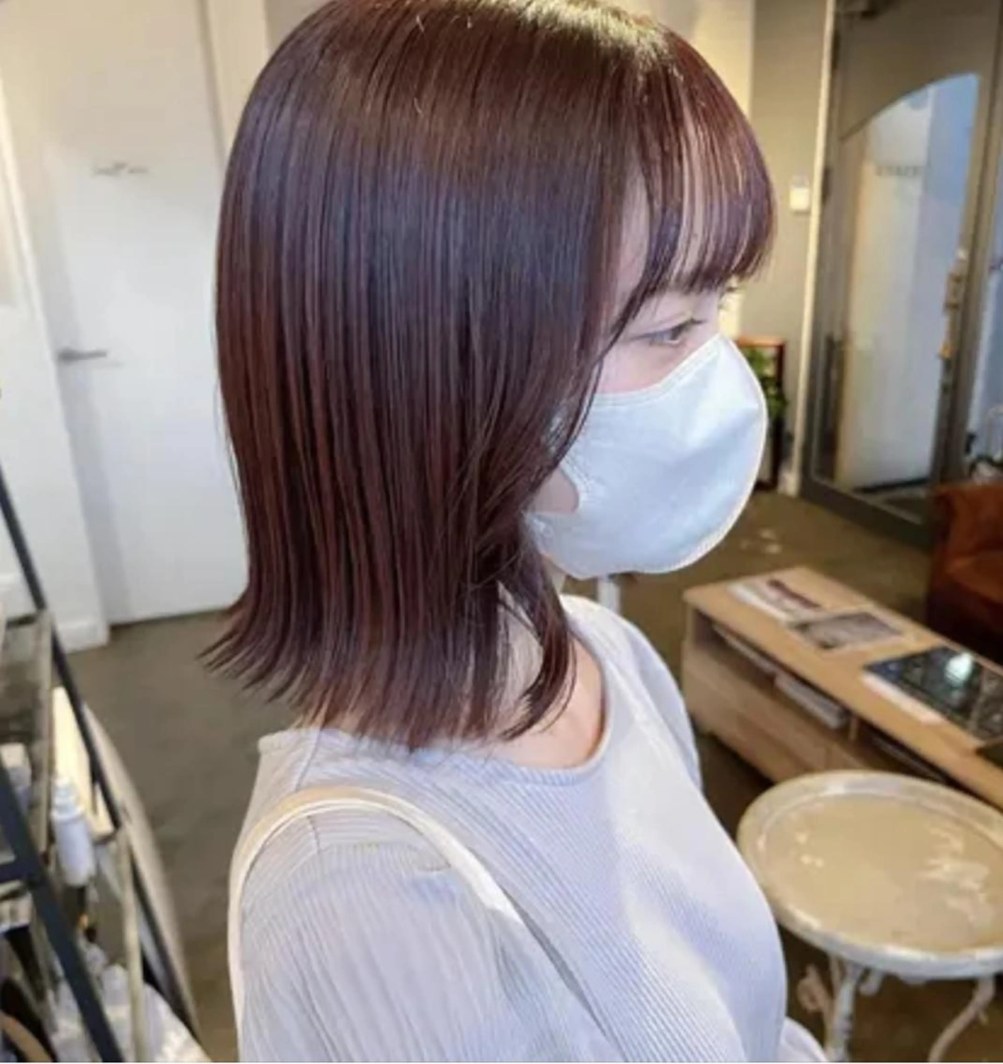 ミディアム JESSICA .のヘアスタイル