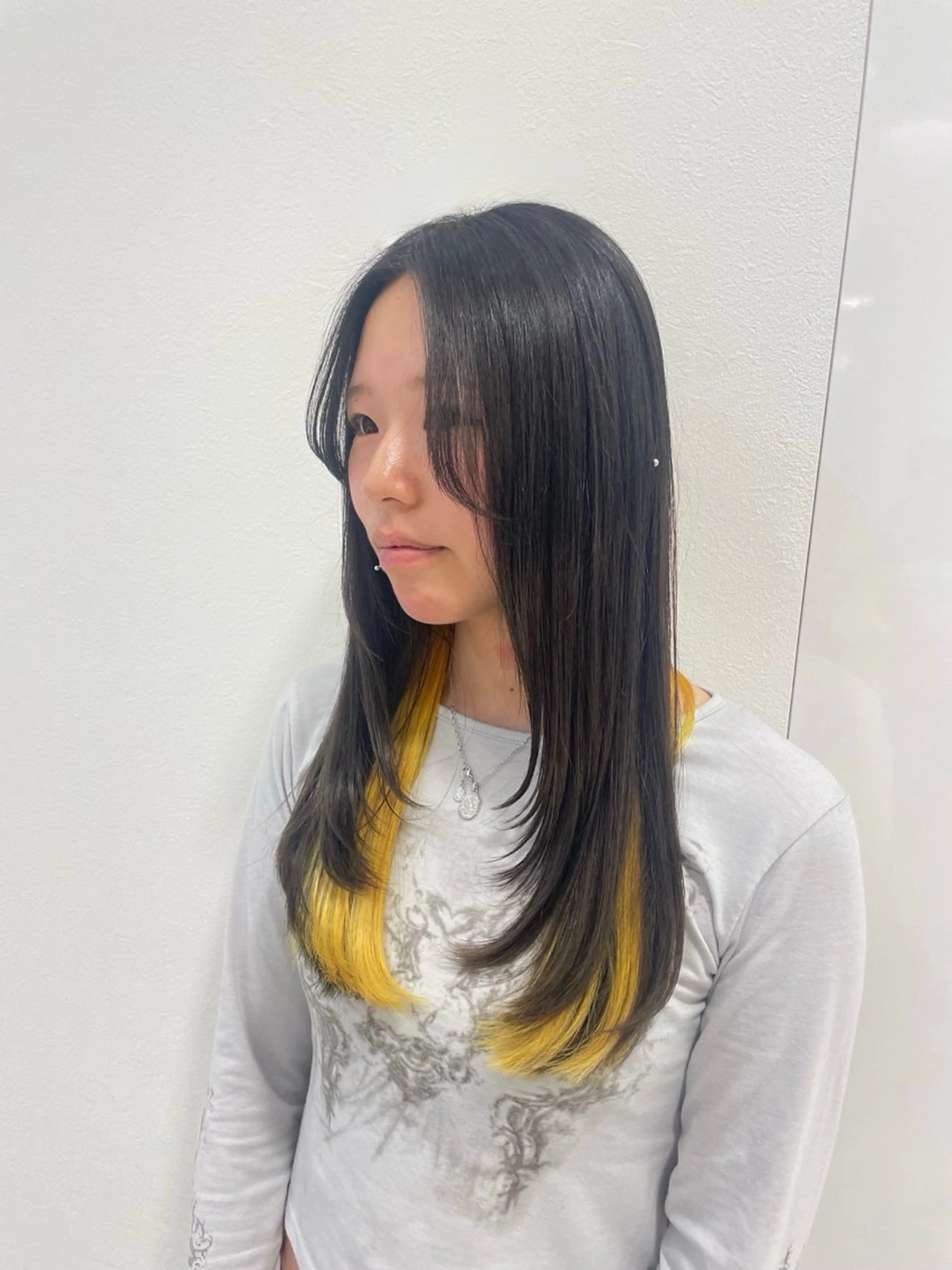 セミロング 顔周りカット レイヤーカット 悠良/平塚 似合わせ/カラーのヘアスタイル