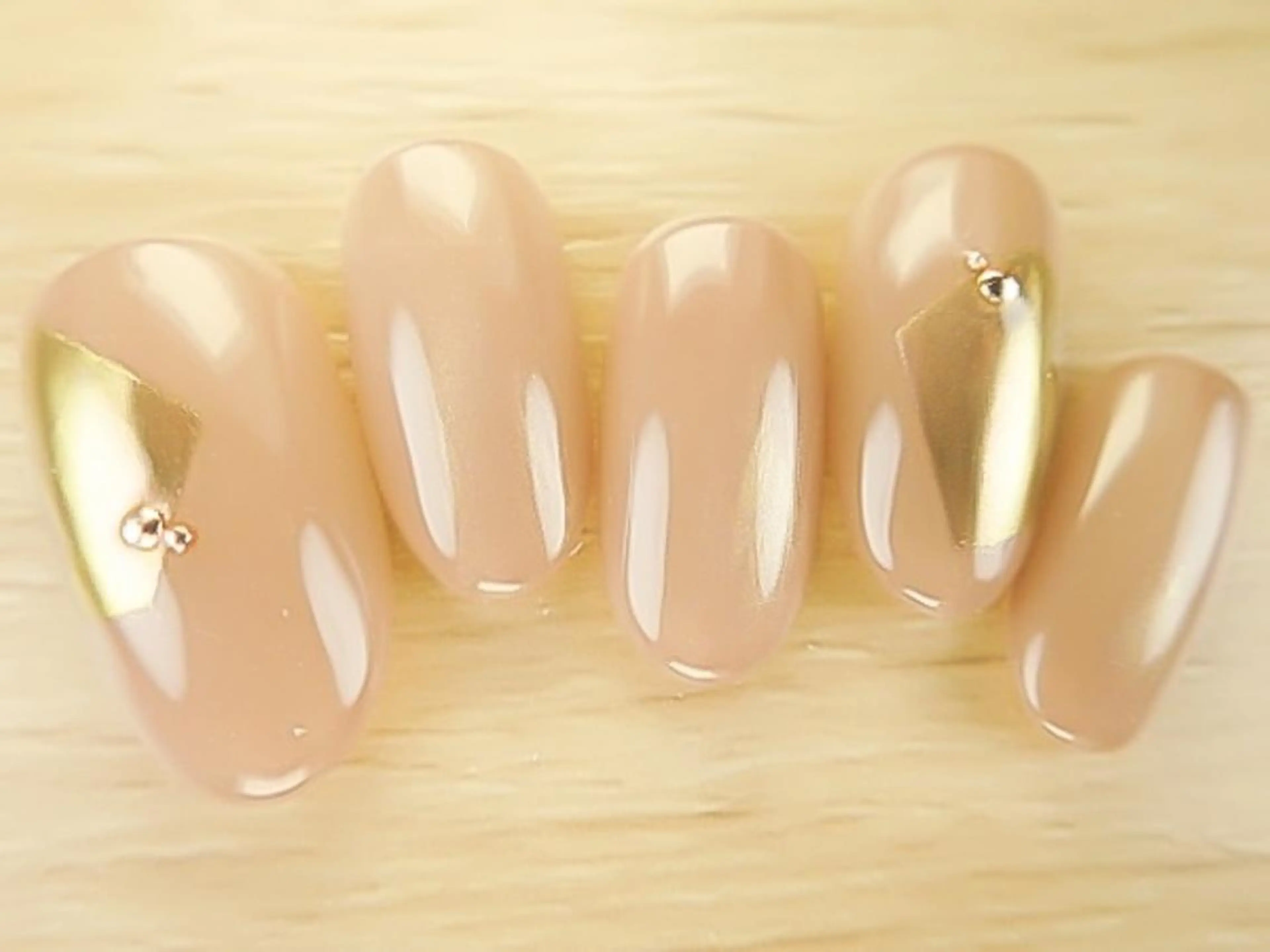 ネイル Nagumo Mのネイルデザイン