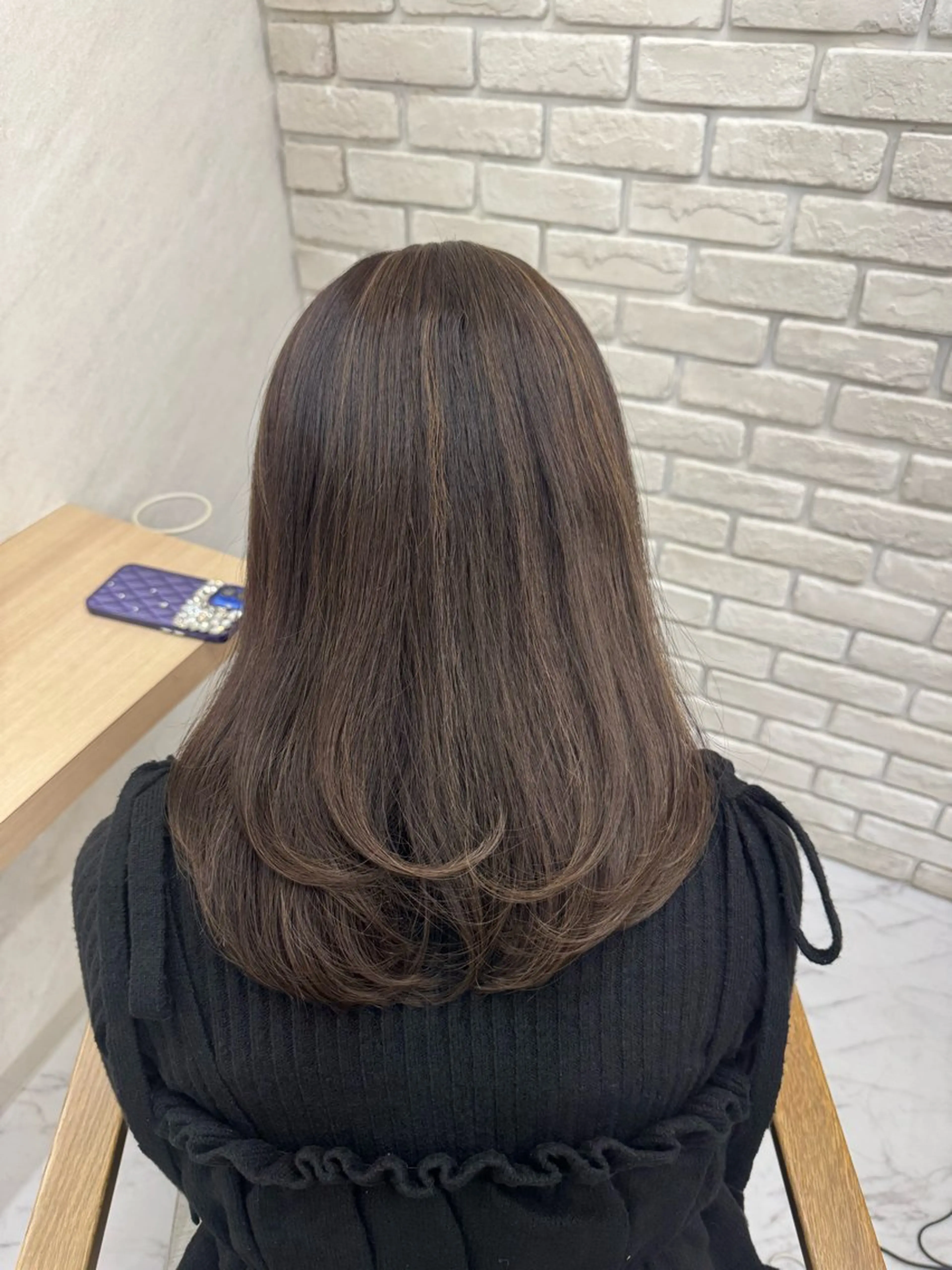 ミディアム カラー ヘアカラー 天野 真依子のヘアスタイル