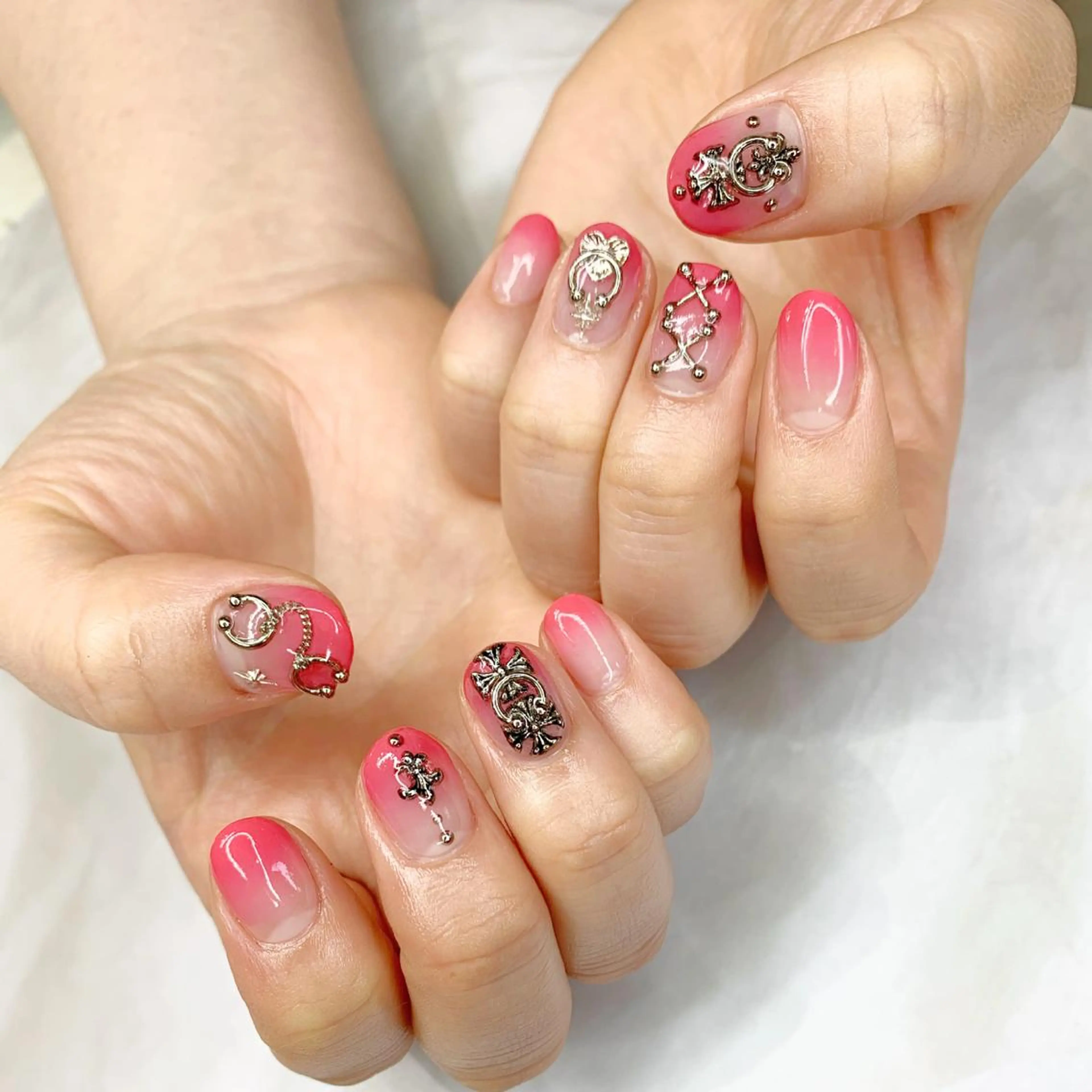 ネイル 持ち込み ハンドネイル glow_ nailのネイルデザイン