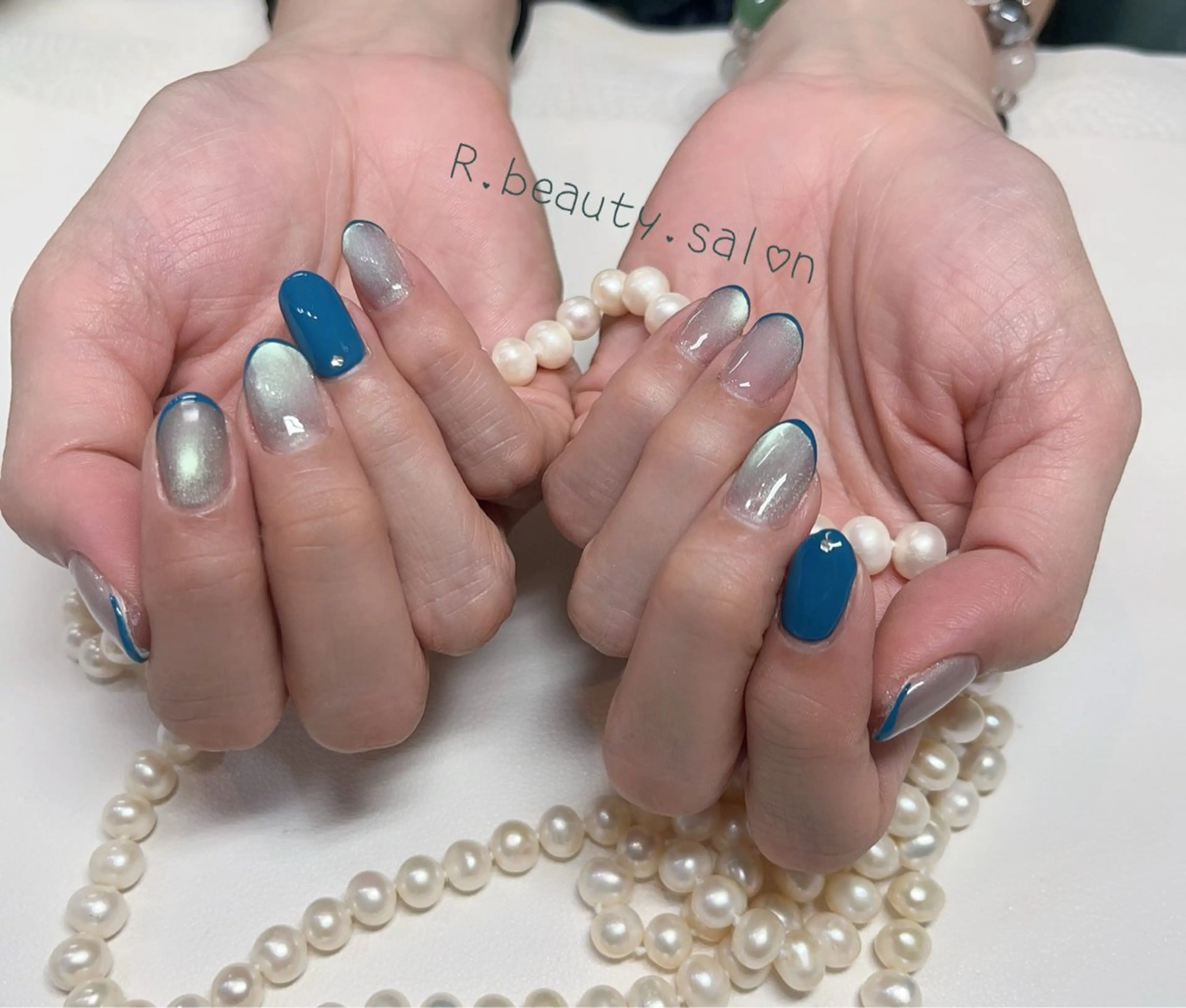 ネイル R.beauty サロンのネイルデザイン