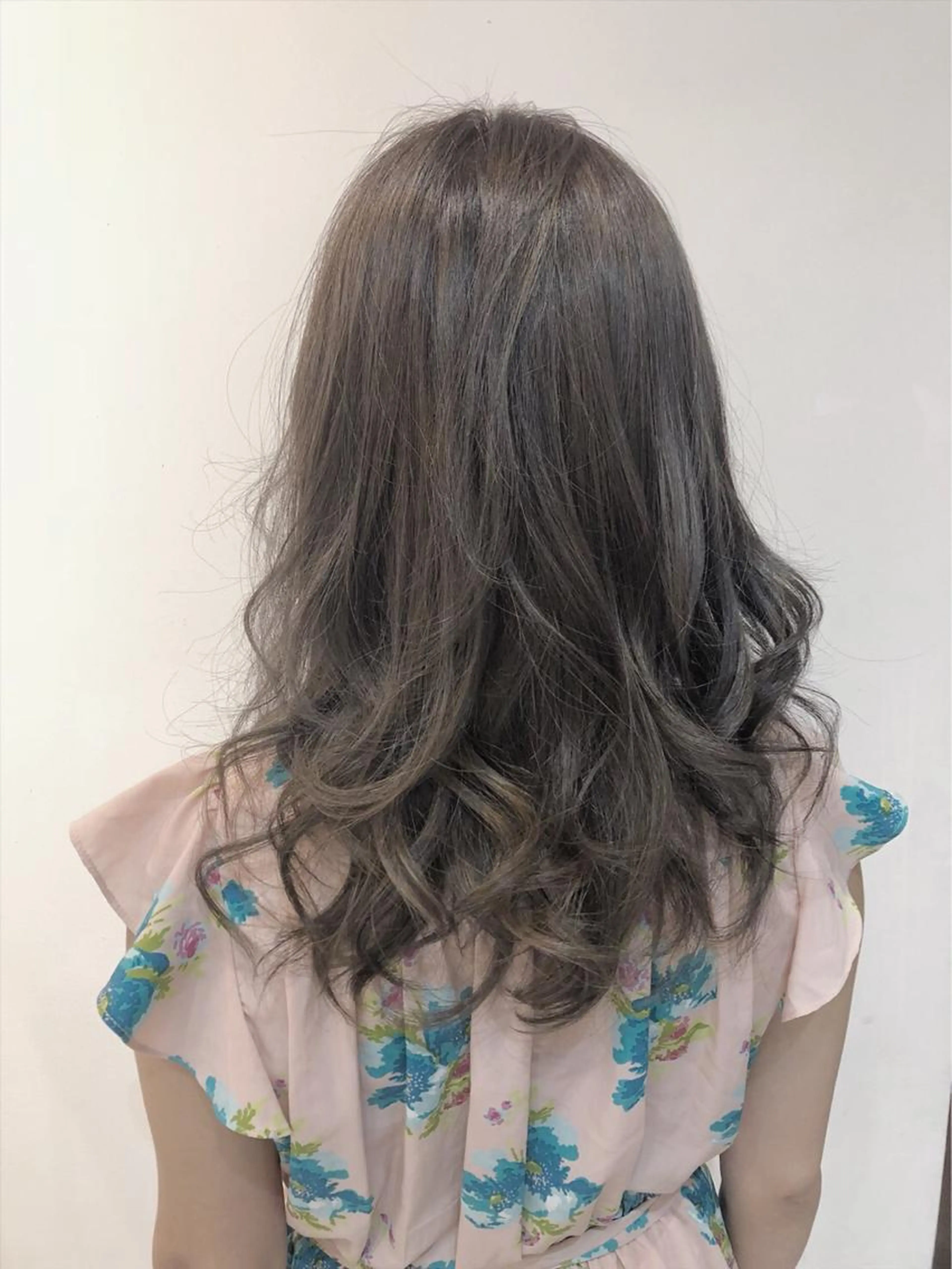 カット＋パーマ＋シルクトリートメントの写真