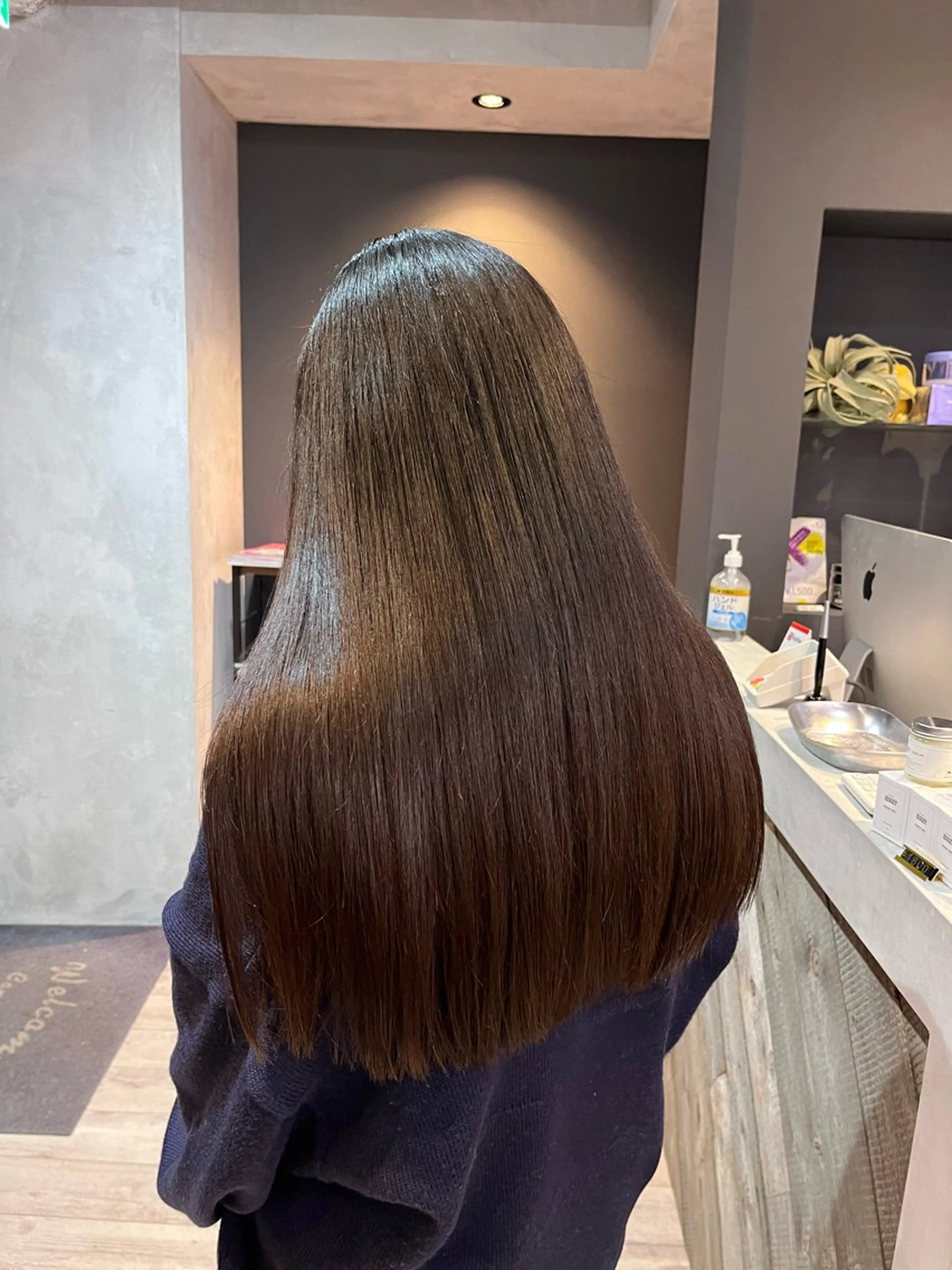 ロング 縮毛矯正 カット 縮毛矯正 トリートメント 多河 遥のヘアスタイル