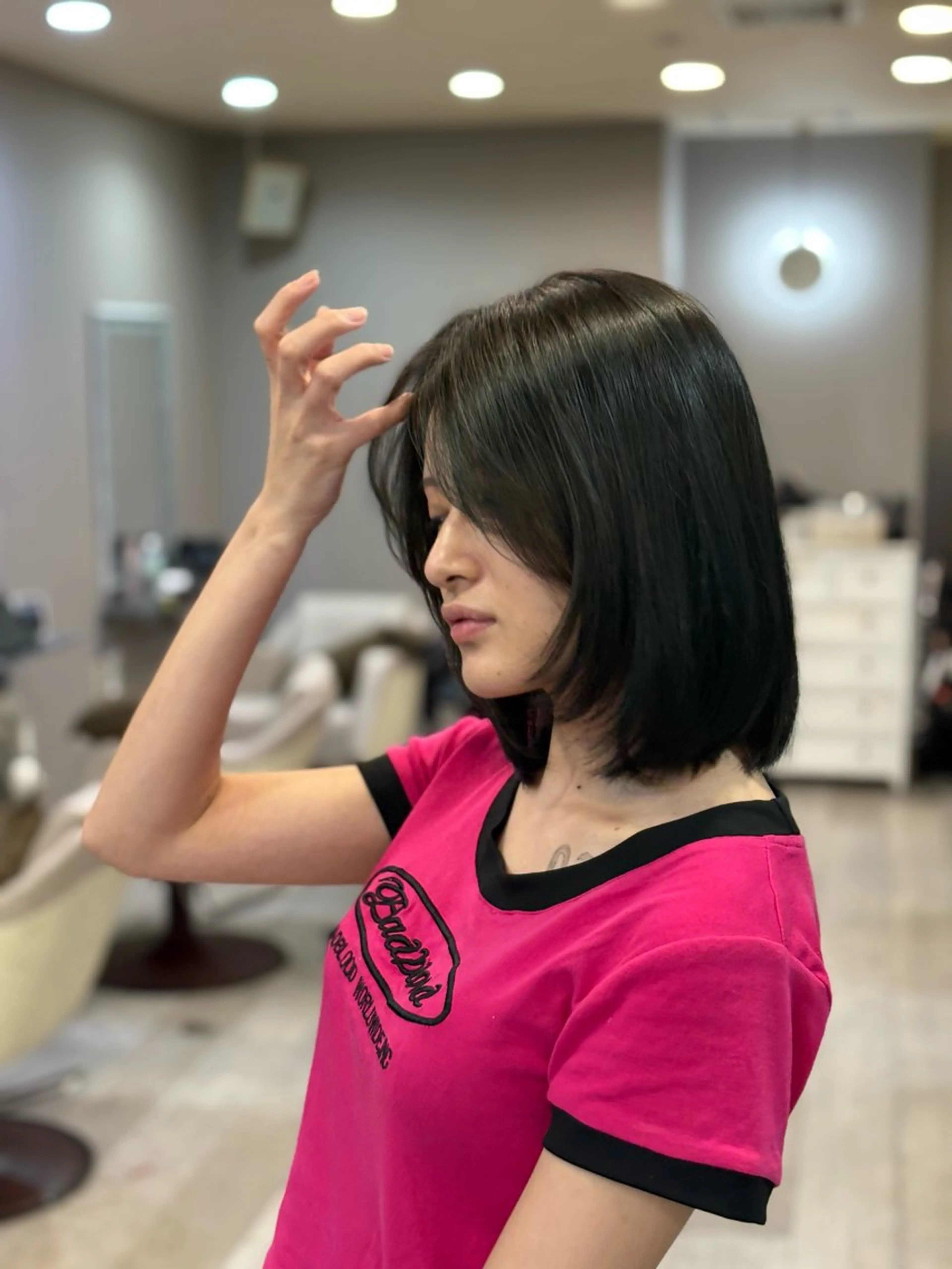 ミディアム 池田 優那のヘアスタイル