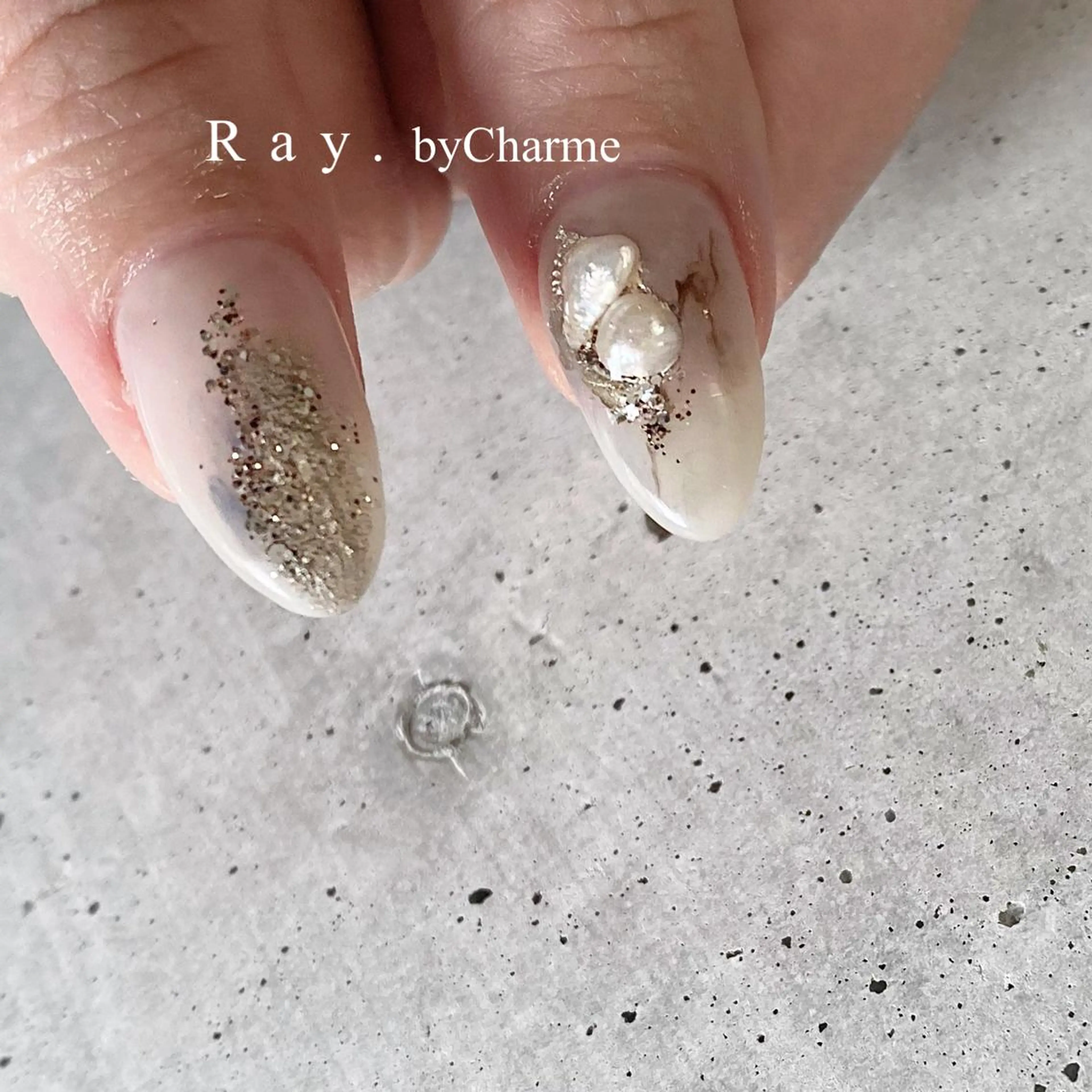 ネイル Ray. ／綺麗目ニュアンスのネイルデザイン