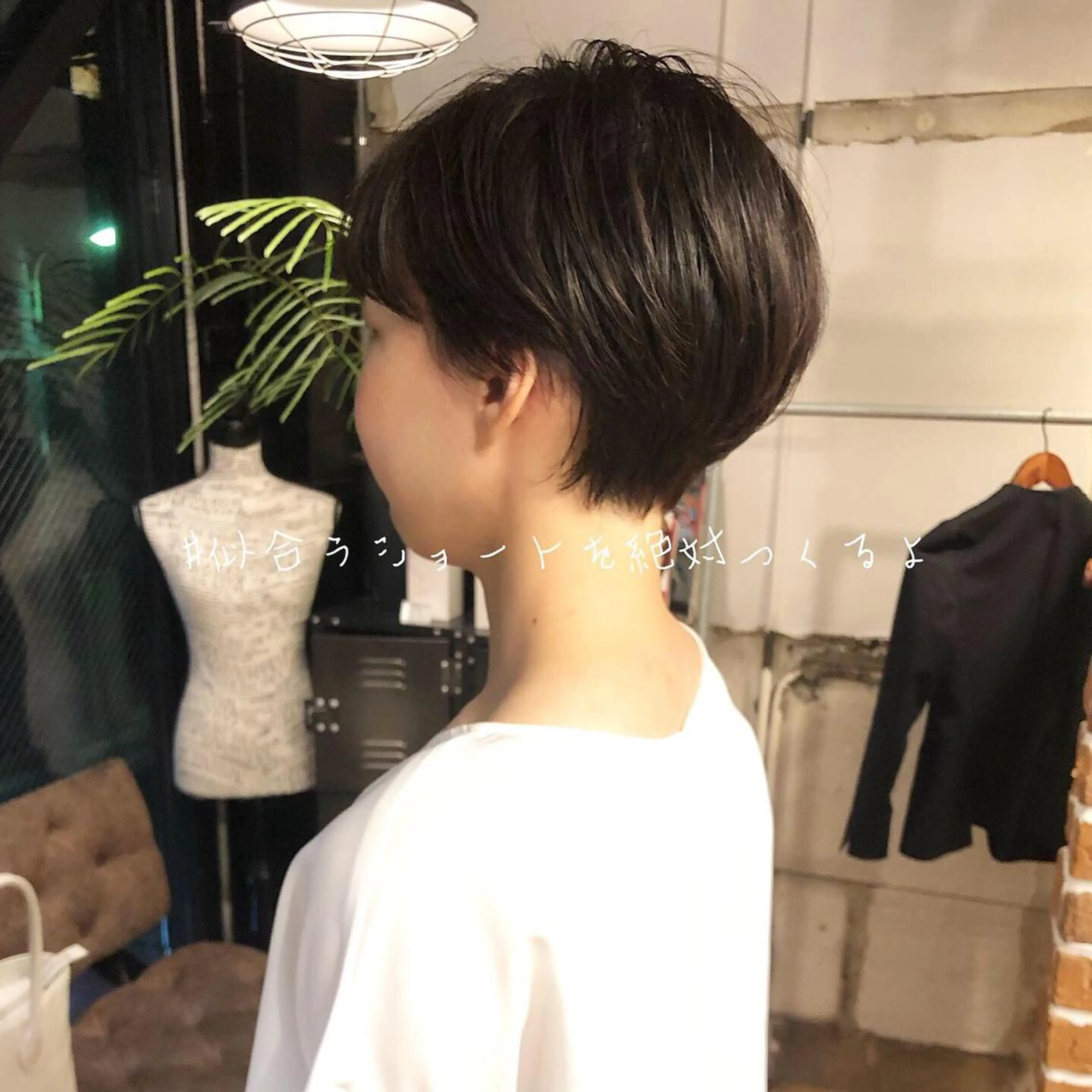 ショート 切りっぱなしボブ ボブ 外国人風カラー ハイライト レイヤーカット ショート職人 美容師【KENTA】のヘアスタイル